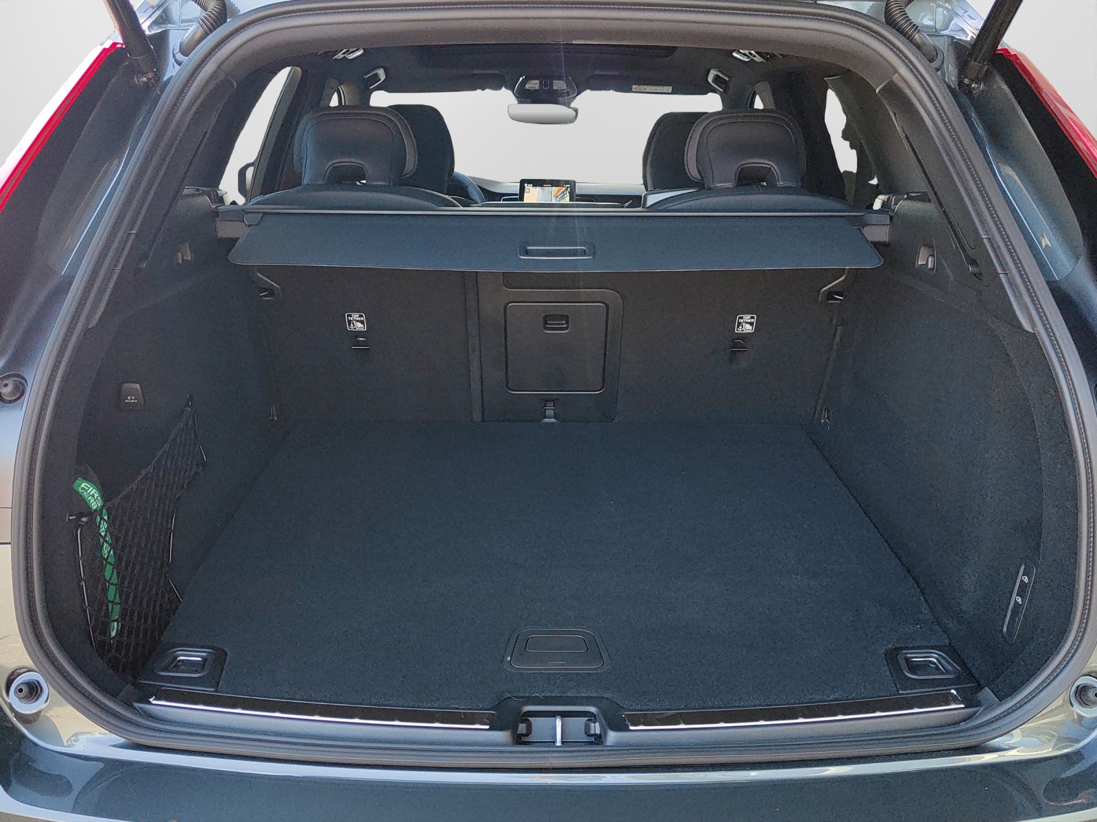 VOLVO XC60 2.0 T8 TE Ultra Bright eAWD-image-14