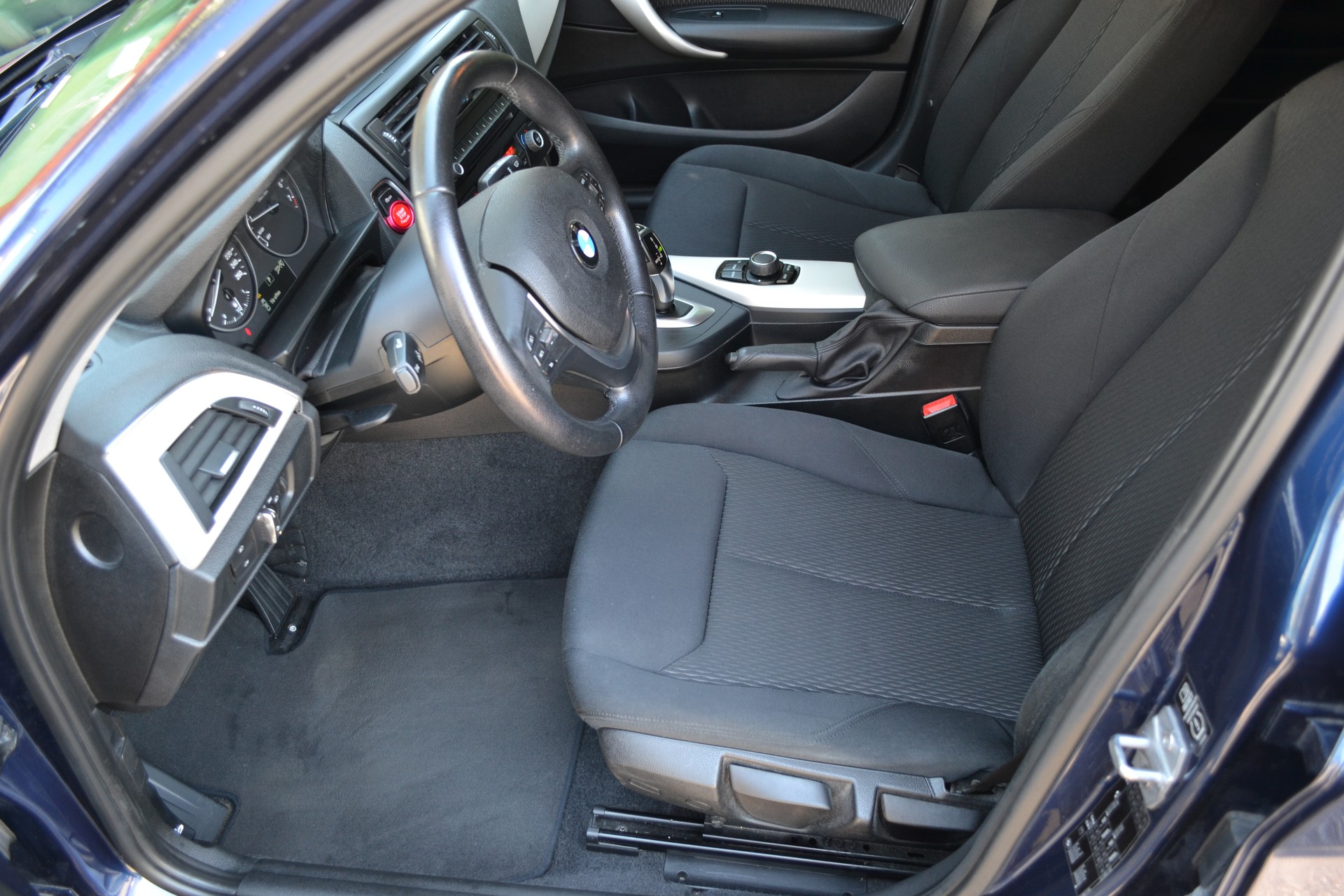 BMW 116i Steptronic-image-11