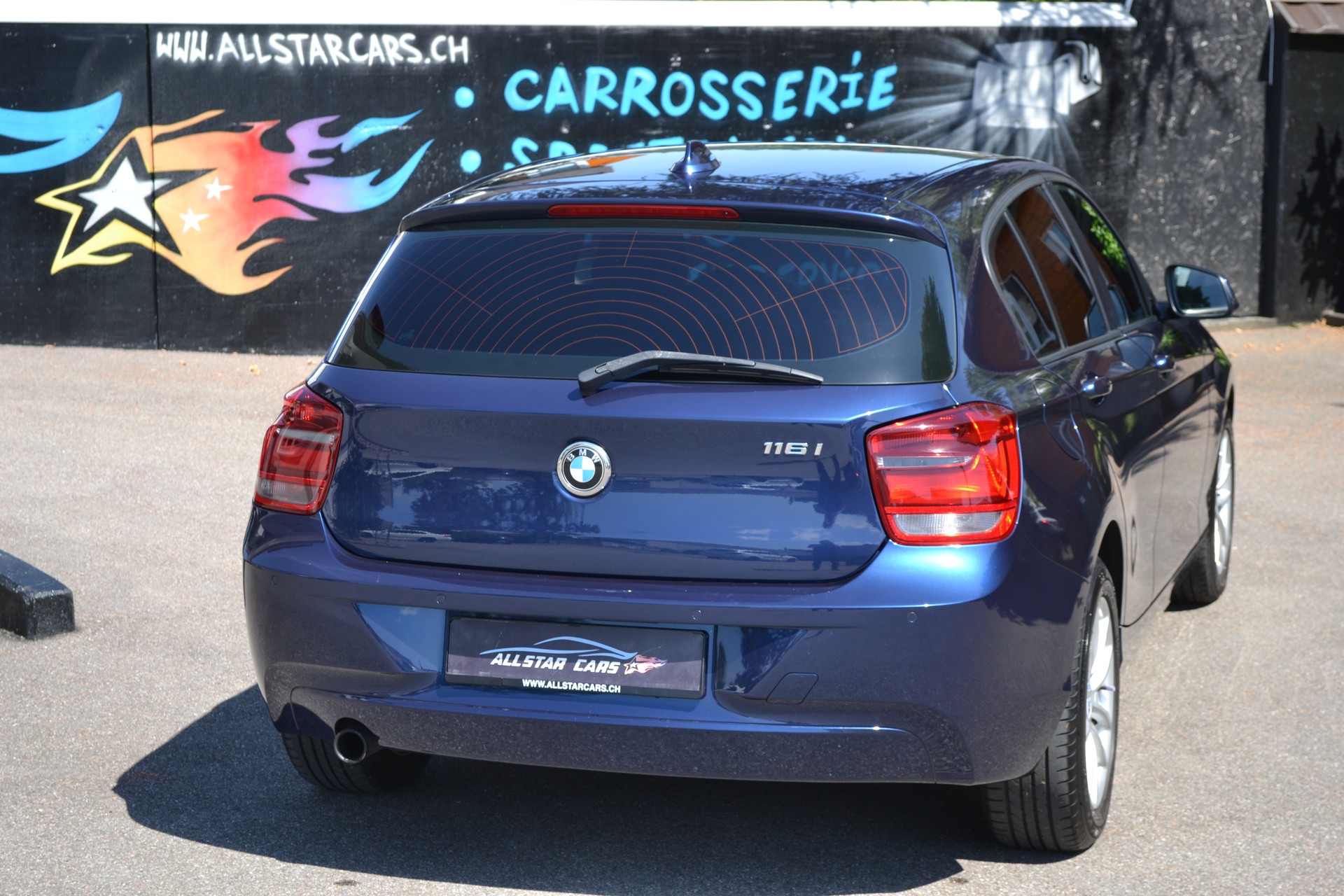 BMW 116i Steptronic-image-4