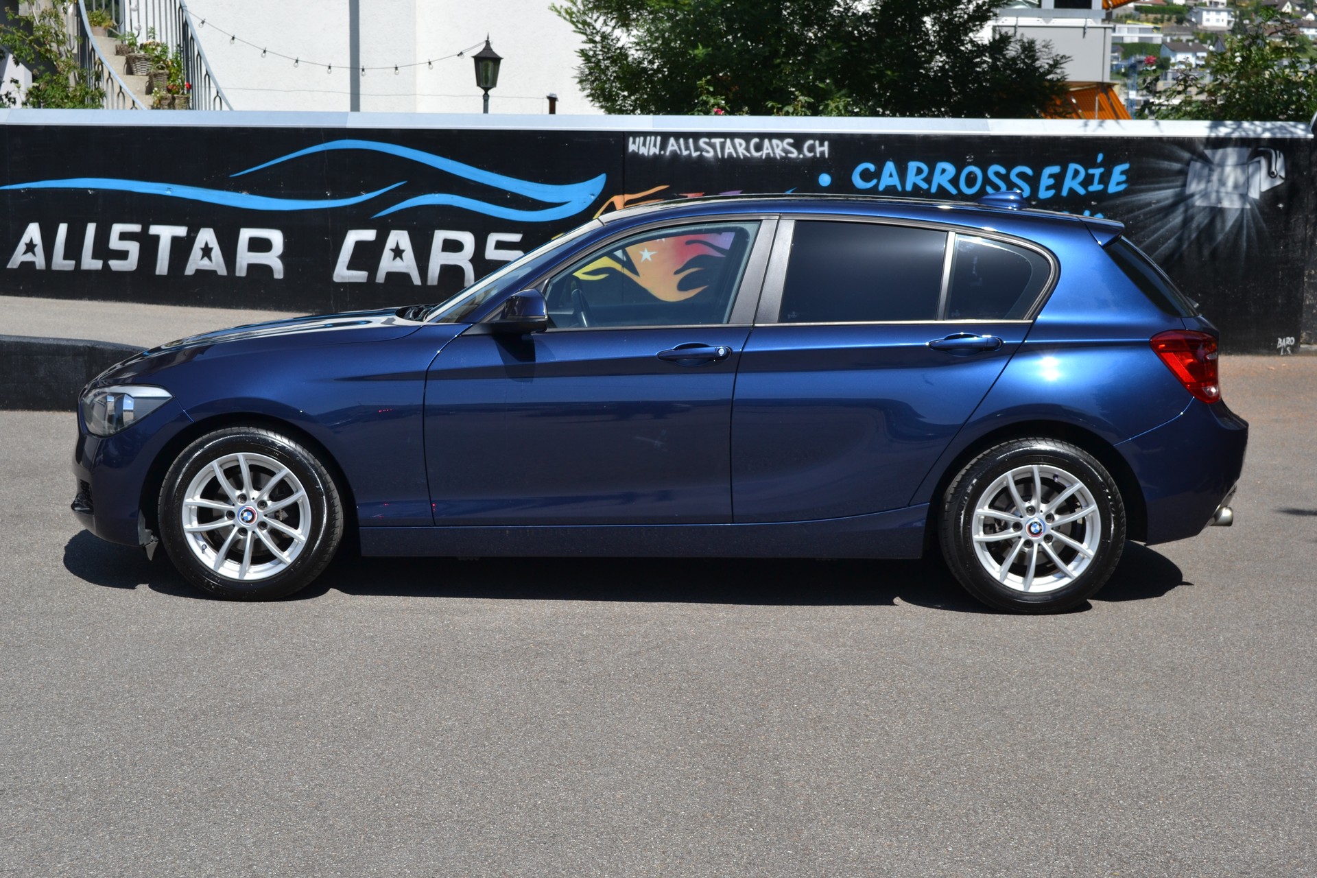 BMW 116i Steptronic-image-2