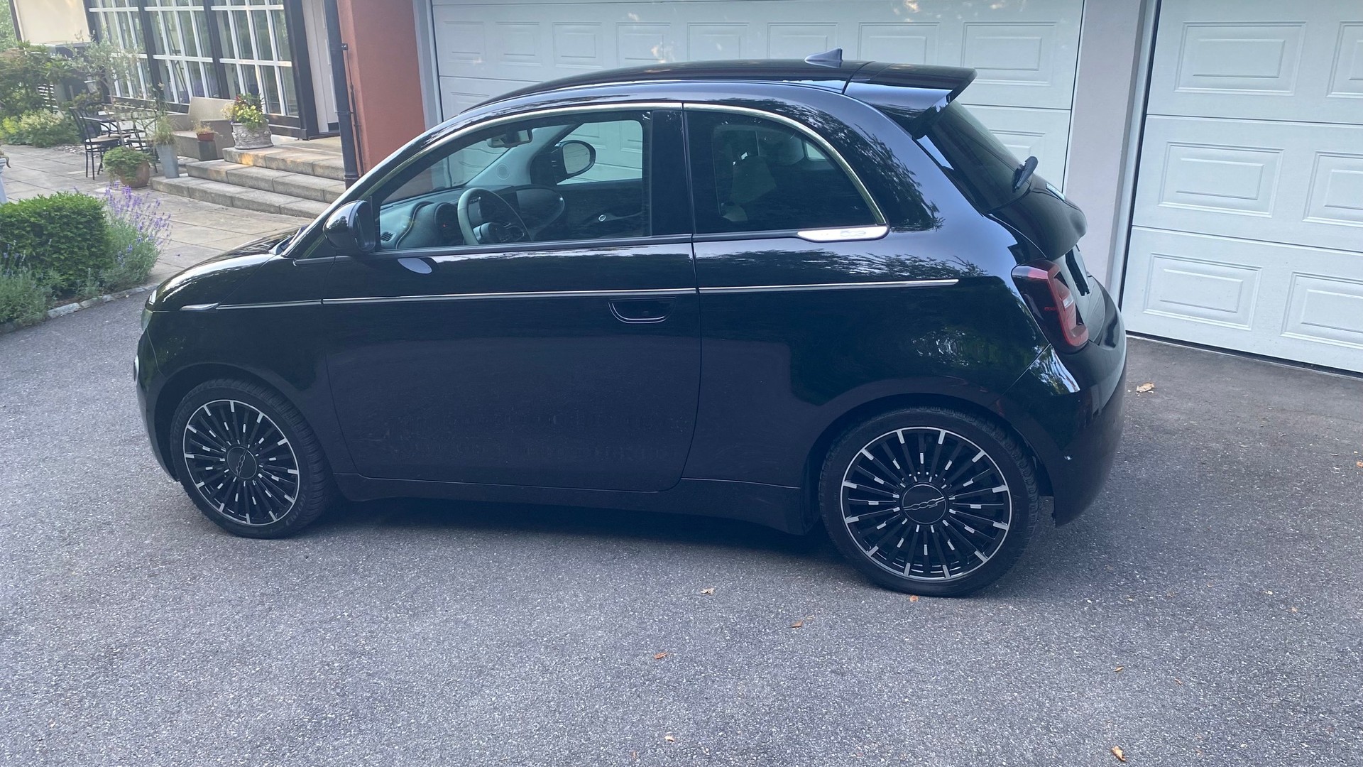 FIAT 500 3+1 electric 87 kW La Prima-image-3