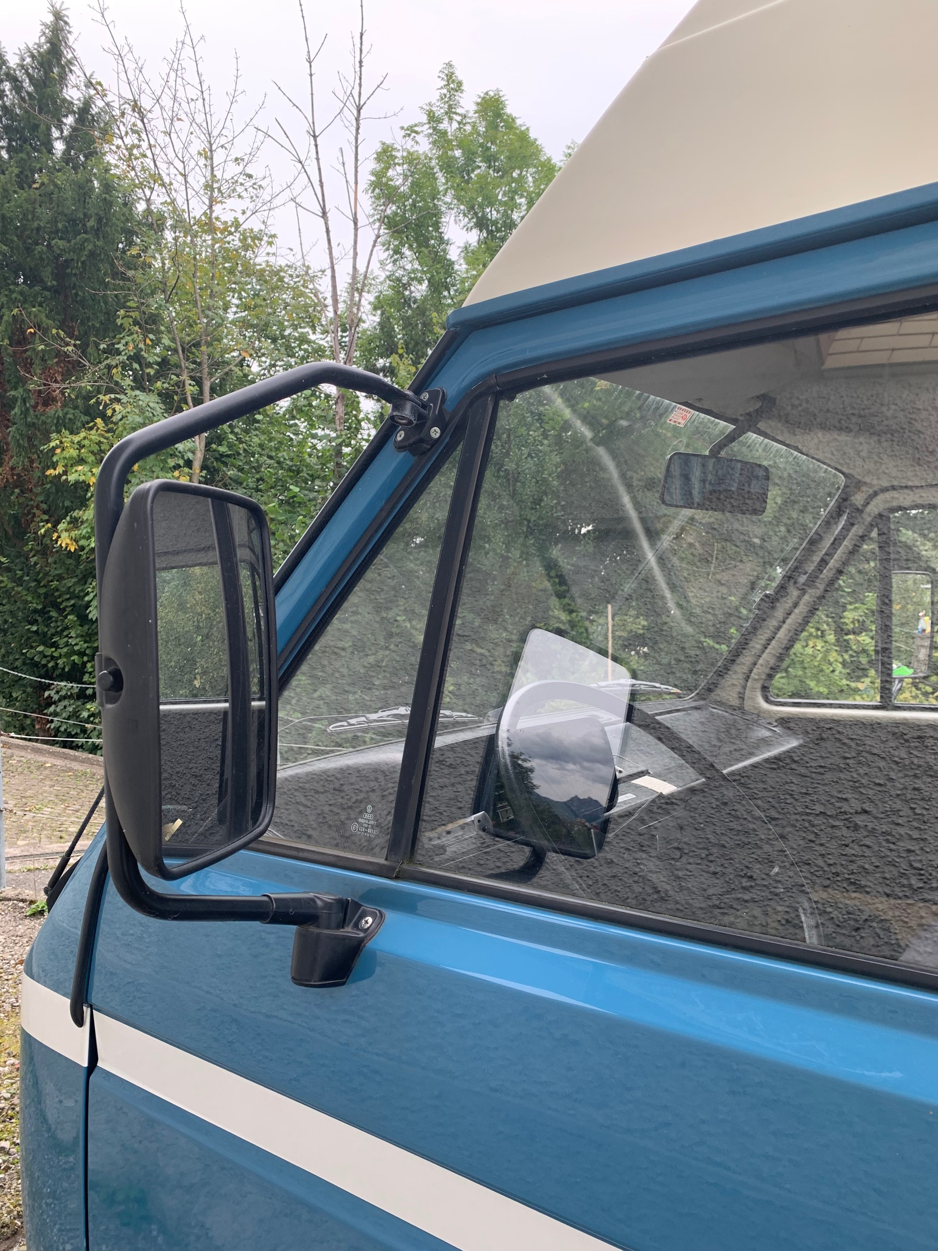 VW T3 Typ 2 Wohnwagen mit Hochdach-image-18