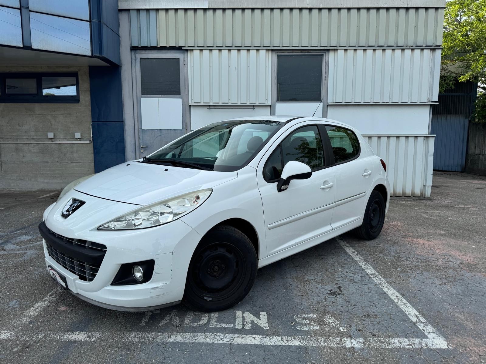 PEUGEOT 207 1.4 16V Active-image-0