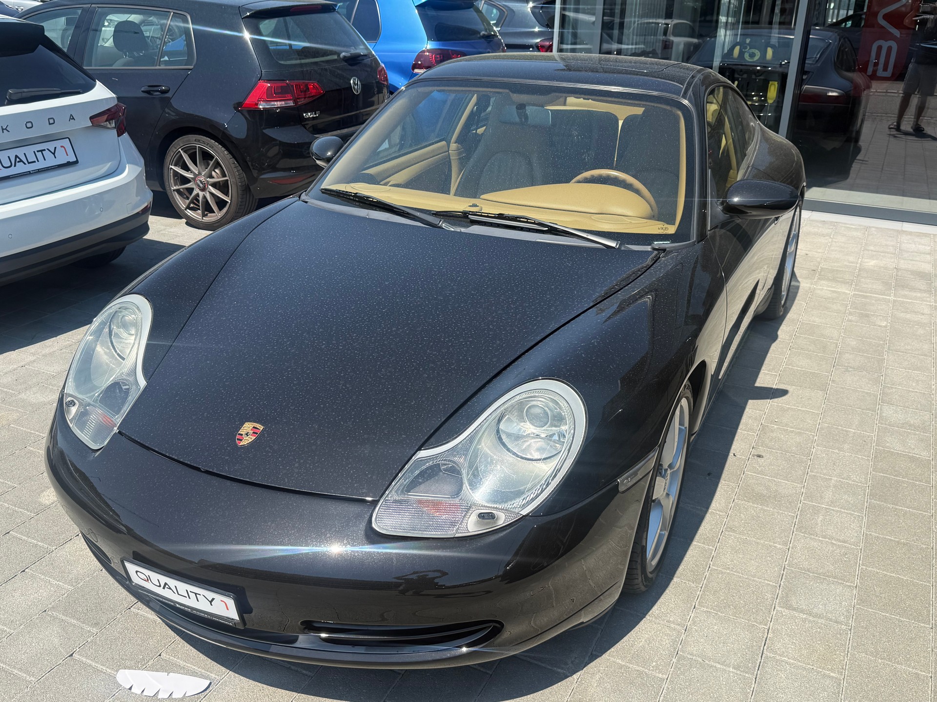PORSCHE 911 Carrera-image-9