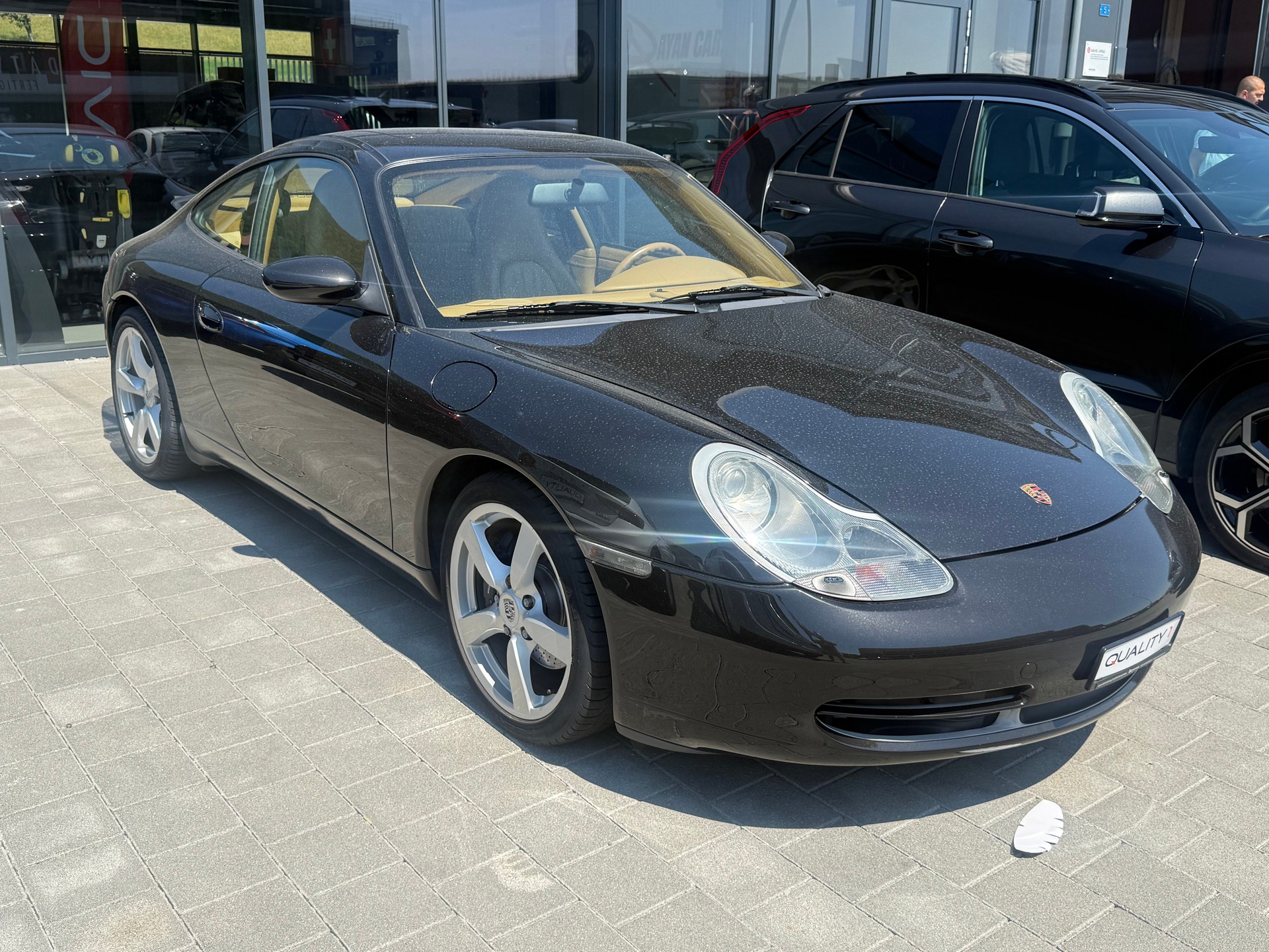 PORSCHE 911 Carrera-image-4