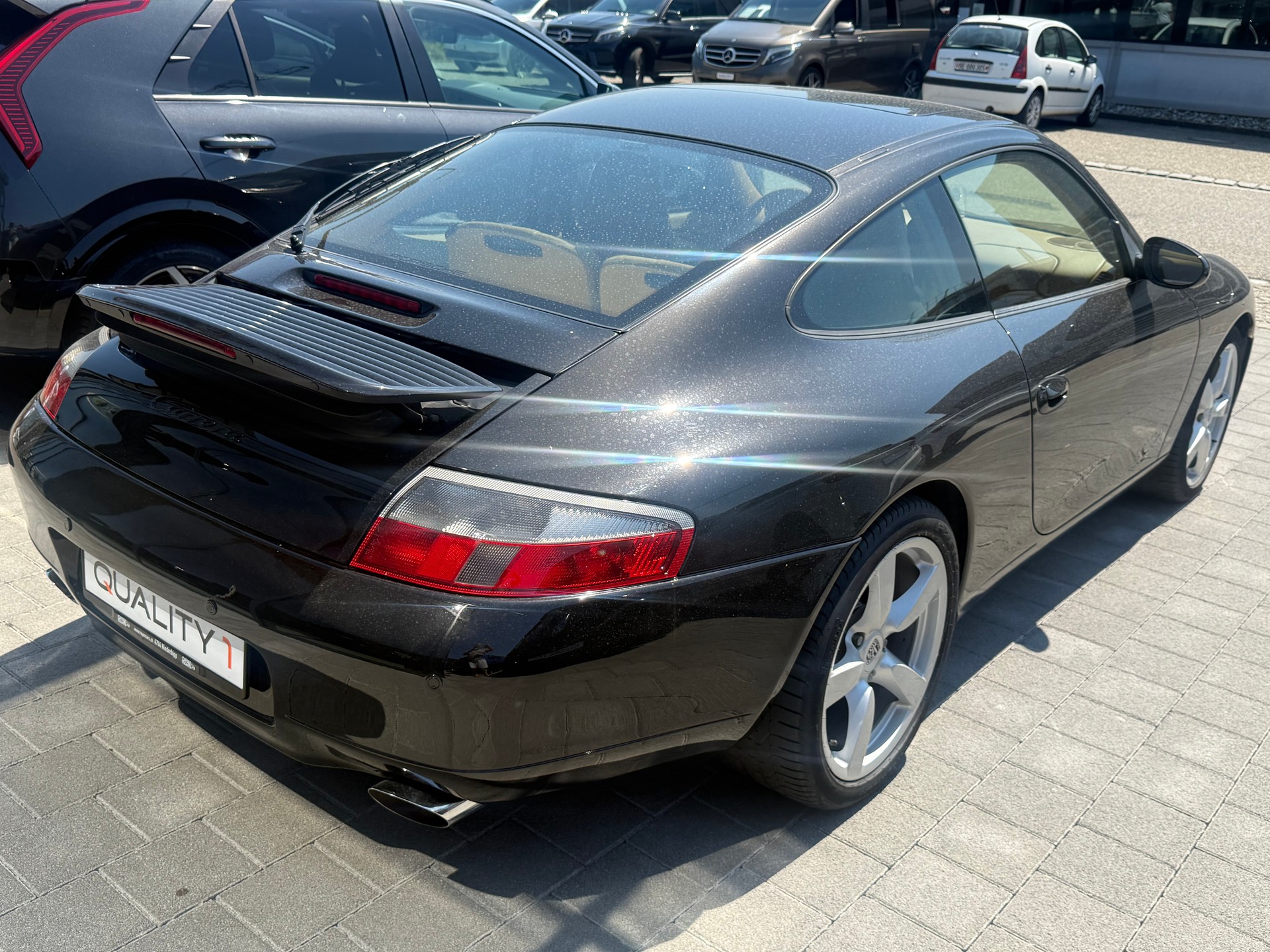 PORSCHE 911 Carrera-image-11