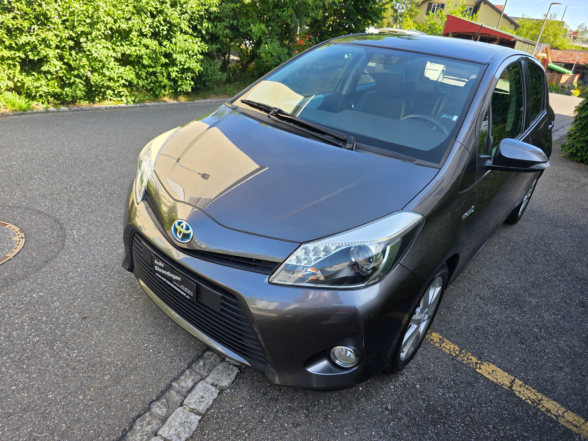 TOYOTA Yaris 1.5 VVT-i Hybrid Sol CVT-image-0