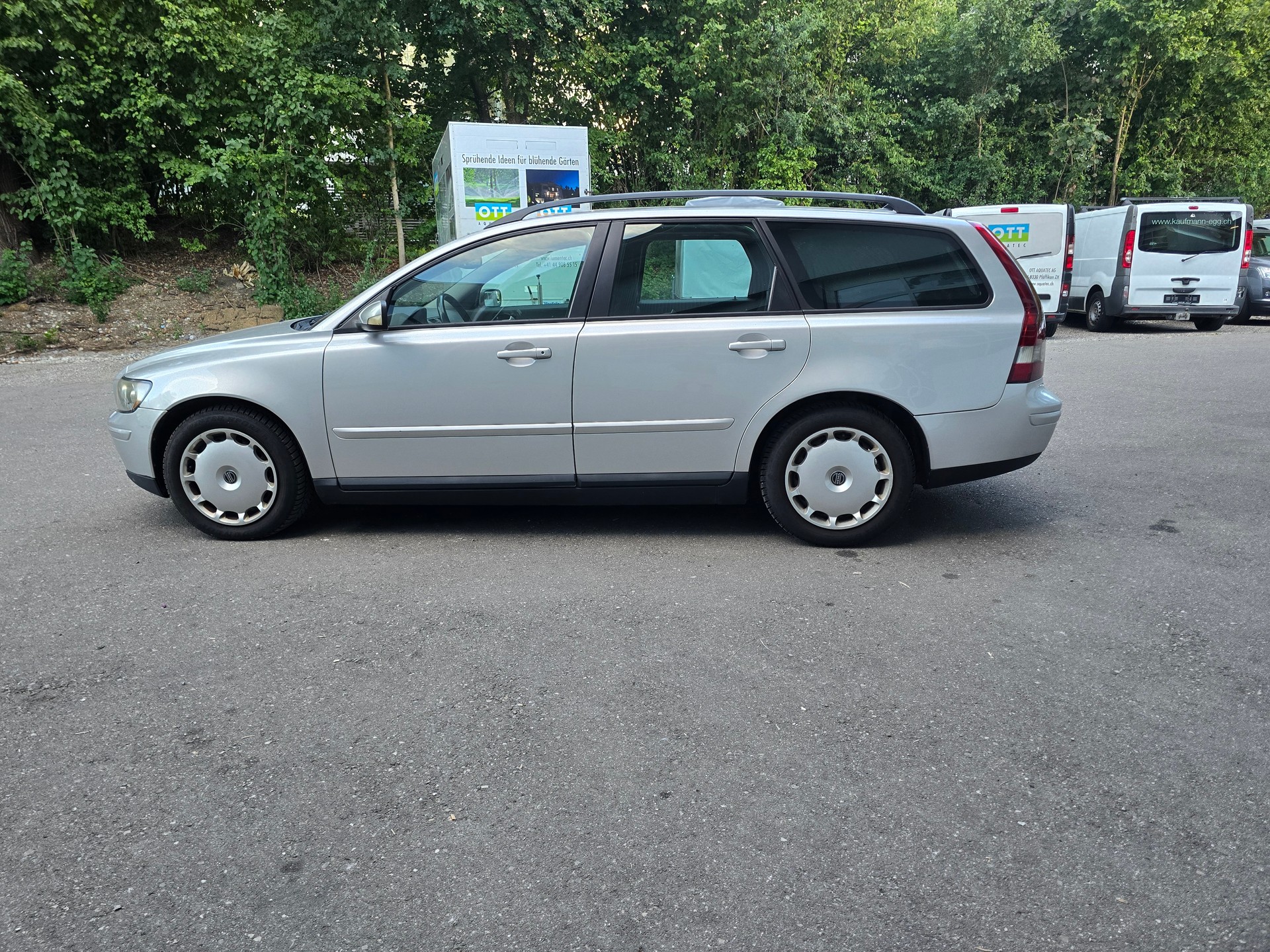 VOLVO V50 2.0D-image-7
