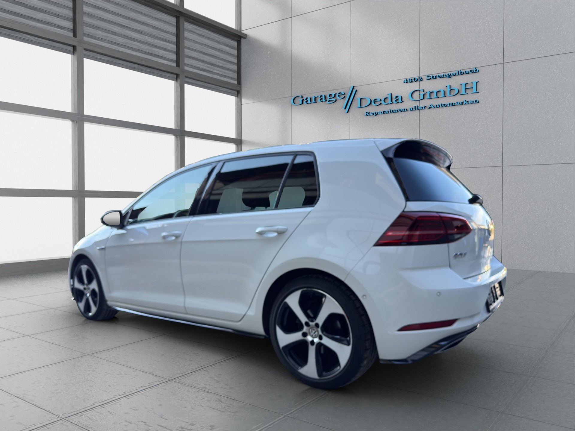 VW Golf 1.5 TSI EVO Highline DSG-image-2