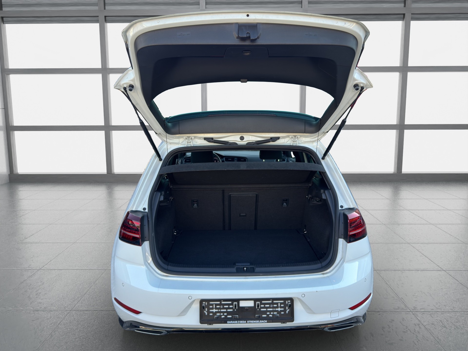 VW Golf 1.5 TSI EVO Highline DSG-image-13