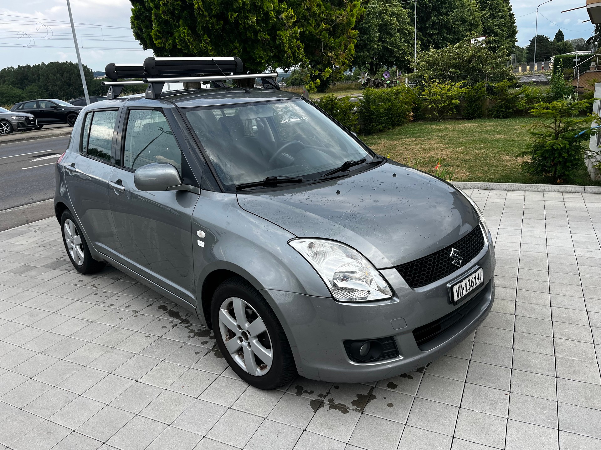 SUZUKI Swift 1.5i 16V VVT GL Top-image-0