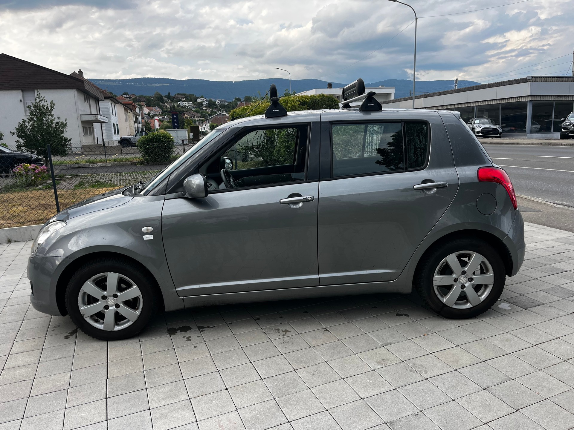 SUZUKI Swift 1.5i 16V VVT GL Top-image-5