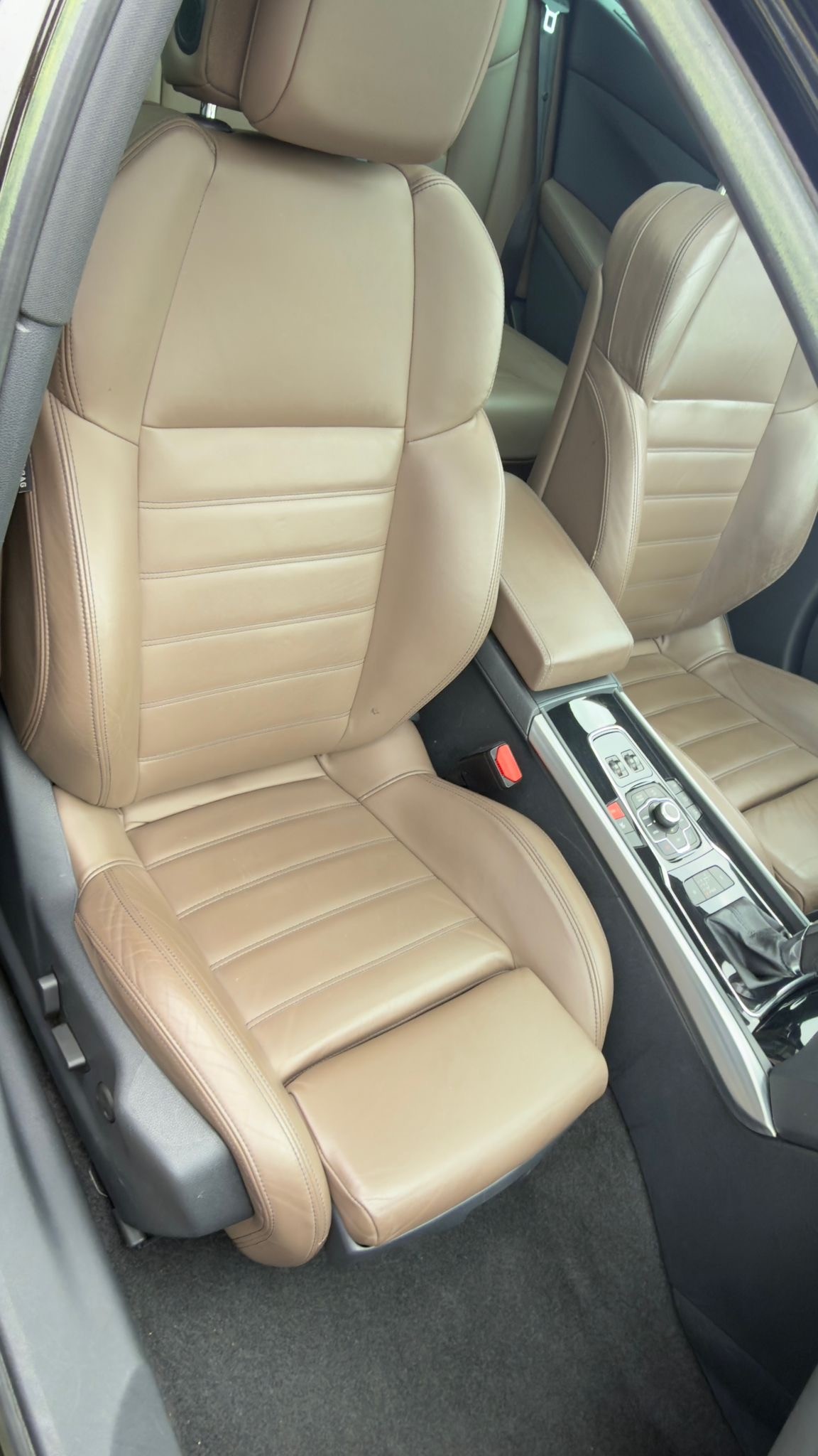 PEUGEOT 508 SW 2.2 HDI GT Automatic-image-9