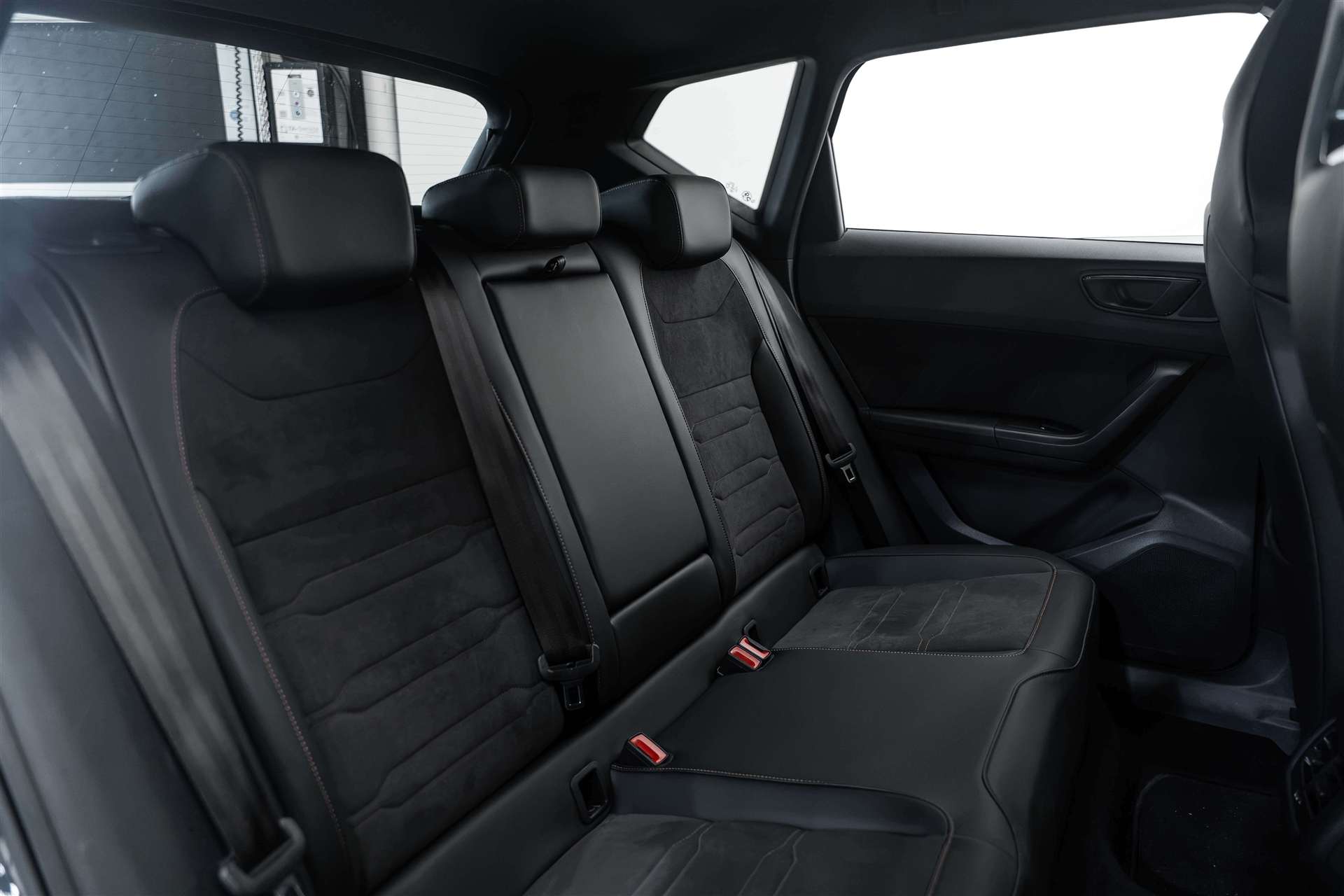 CUPRA Ateca 2.0TSI VZ 4Drive DSG 300PS-image-13