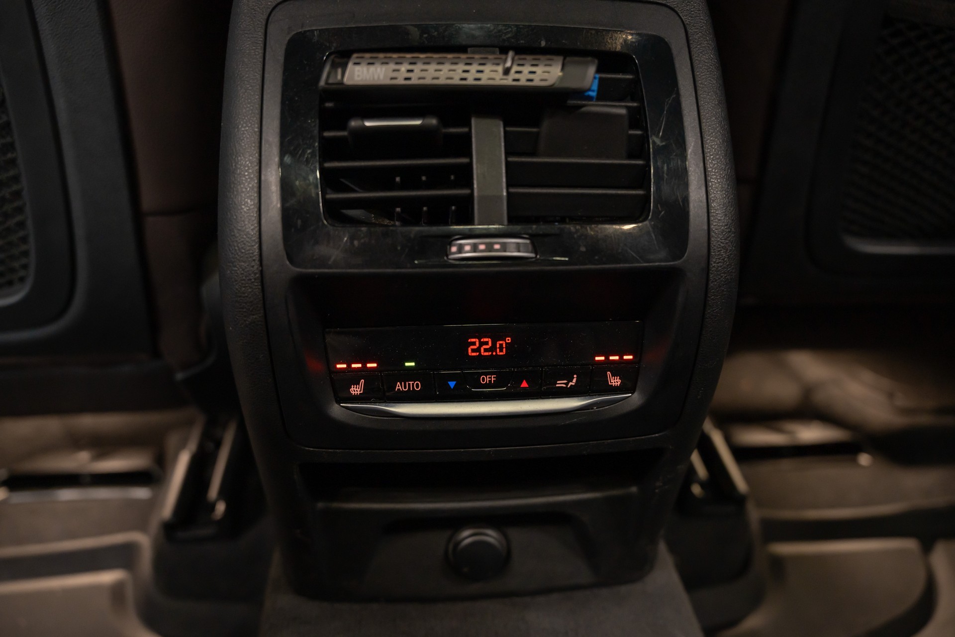 BMW X3 xDrive 30i M Sport / CH Auto / Lenkradheizung / Pano- Schiebedach / AHK / Head-Up Display /-image-11