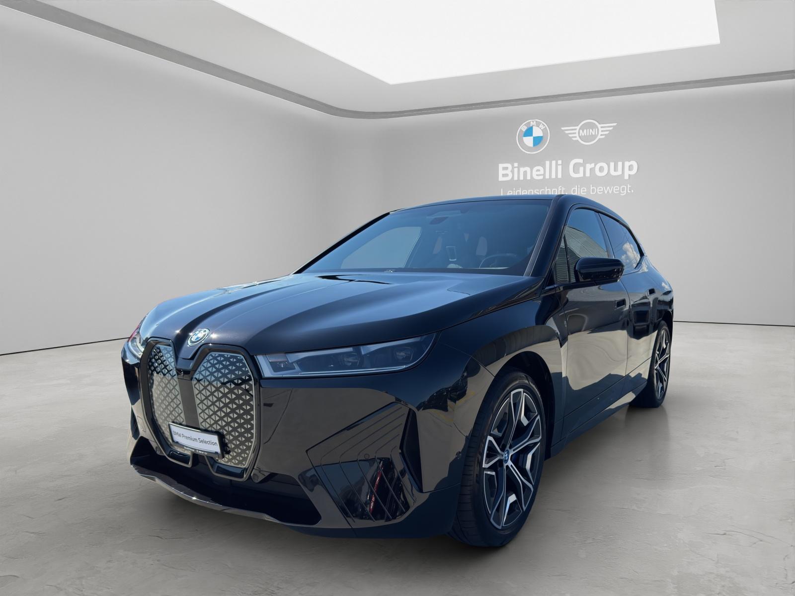 BMW iX xDrive50-image-0