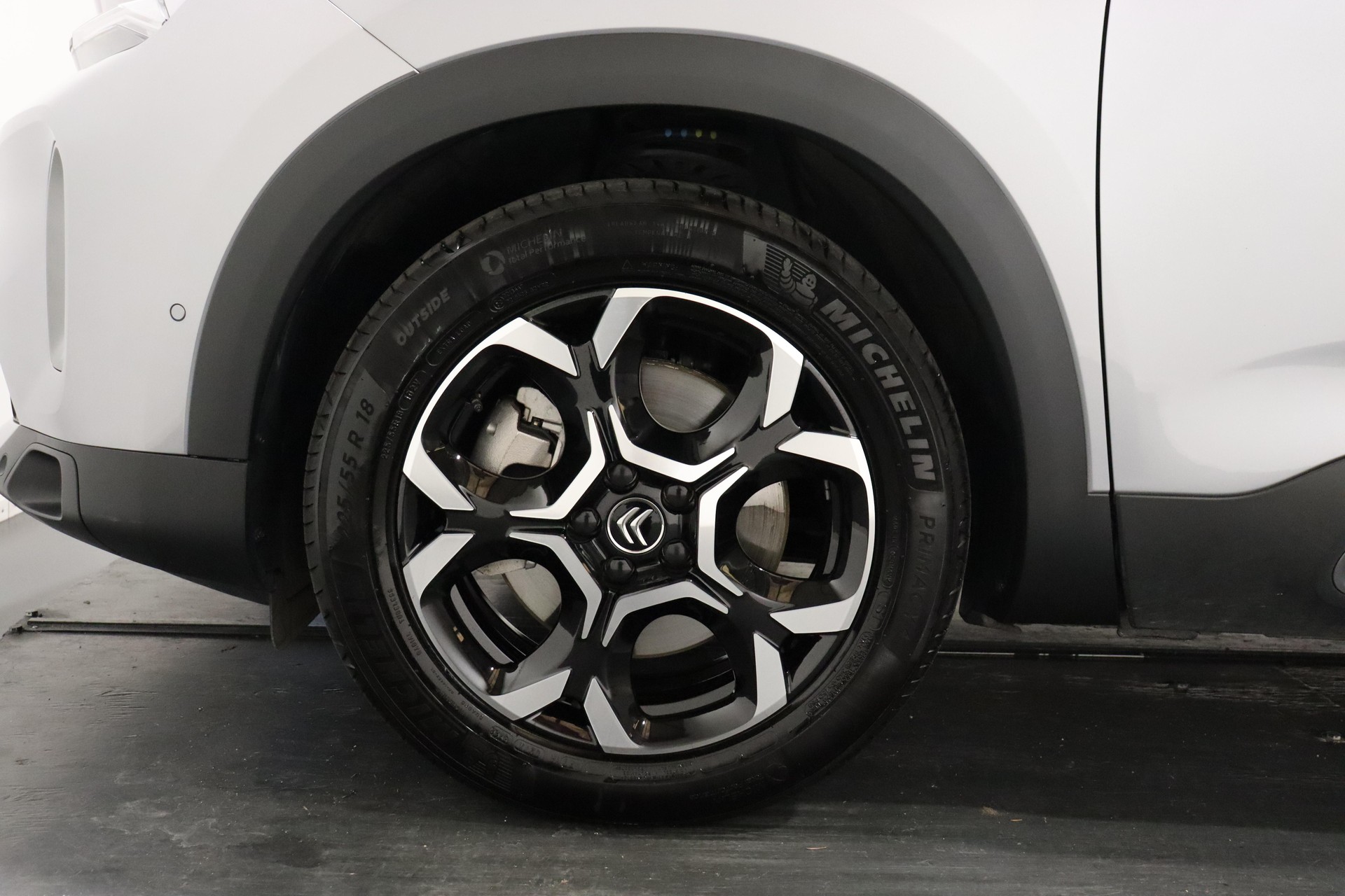 CITROEN C5 Aircross 1.6 Plug-in Hybrid Shine-image-7