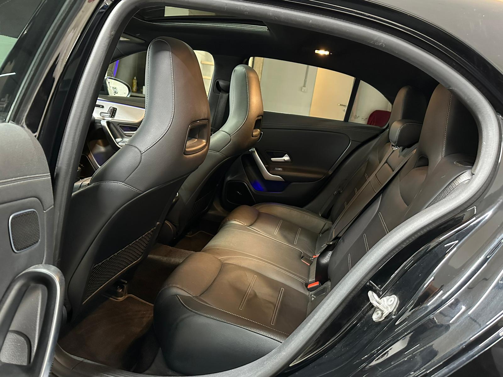 MERCEDES-BENZ A 45 S AMG 4Matic+ Speedshift-image-6