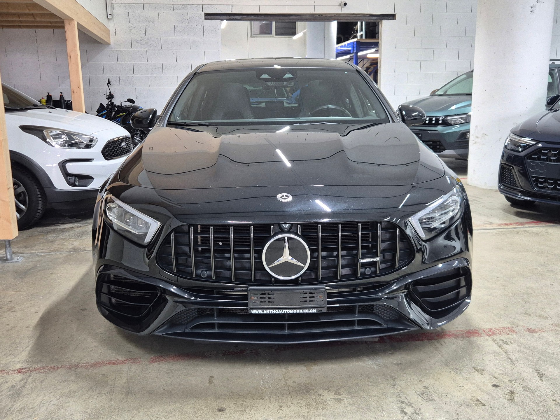 MERCEDES-BENZ A 45 S AMG 4Matic+ Speedshift-image-1
