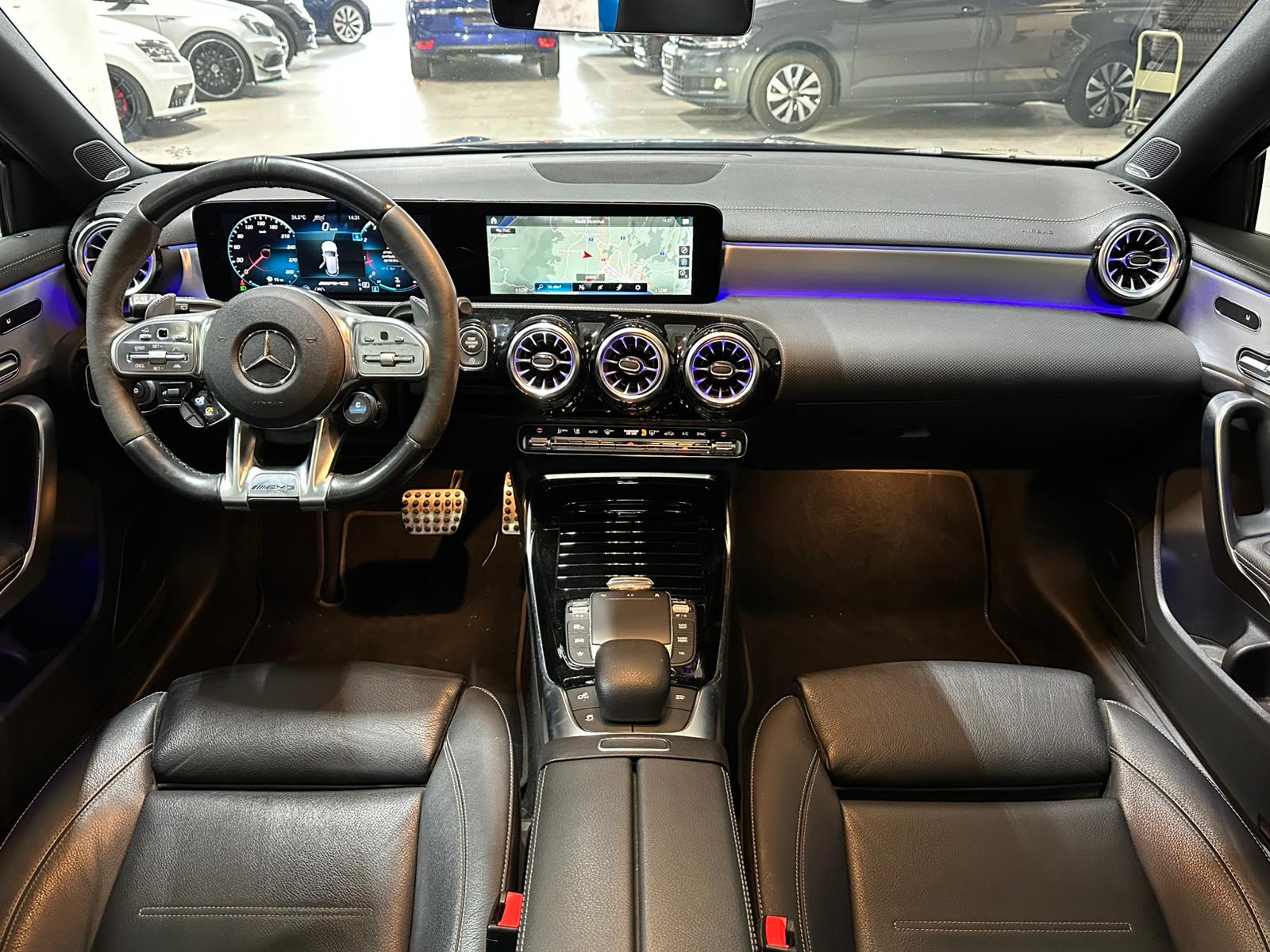MERCEDES-BENZ A 45 S AMG 4Matic+ Speedshift-image-7