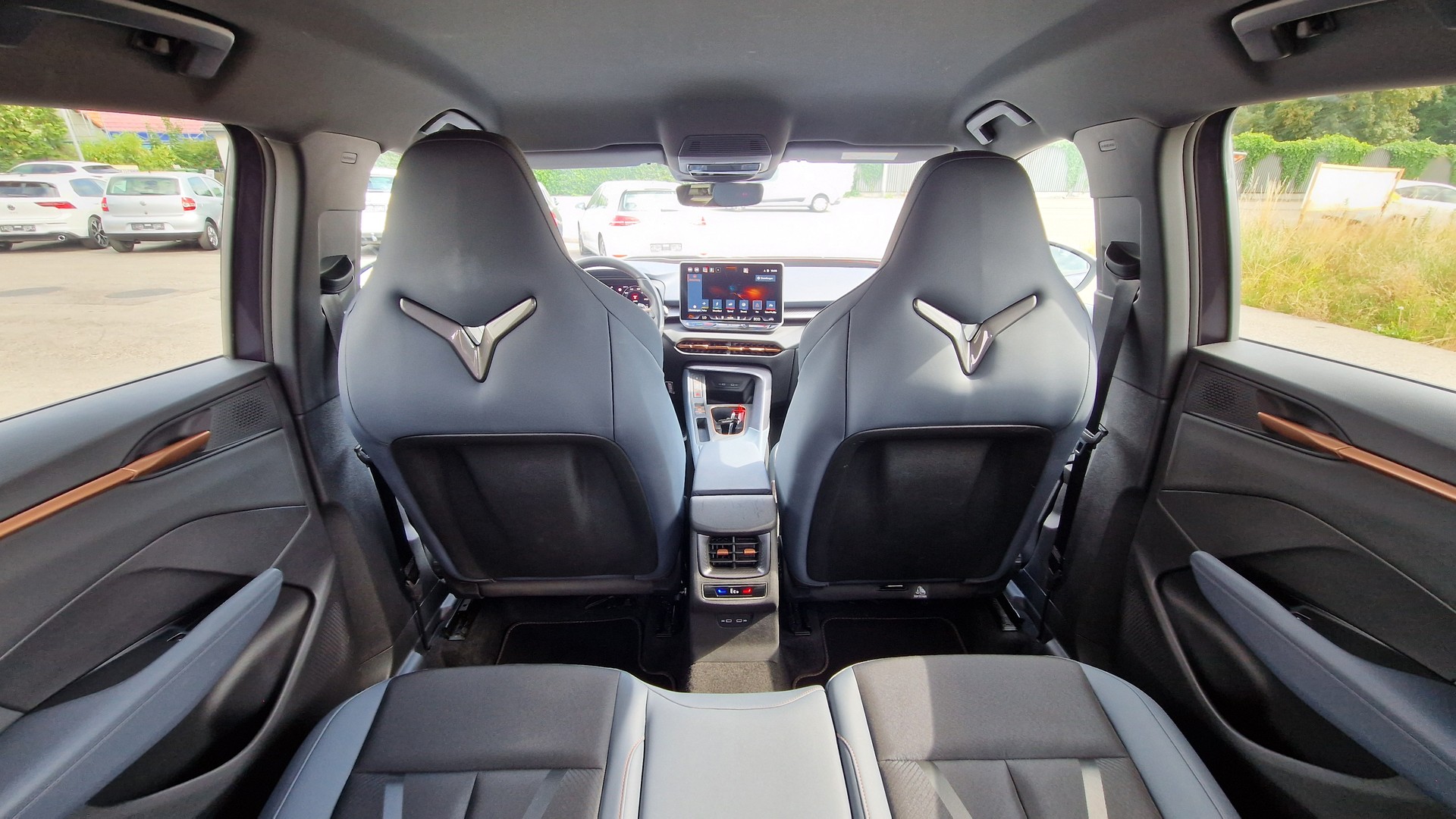 CUPRA Terramar 1.5 eHybrid DSG VZ-image-13