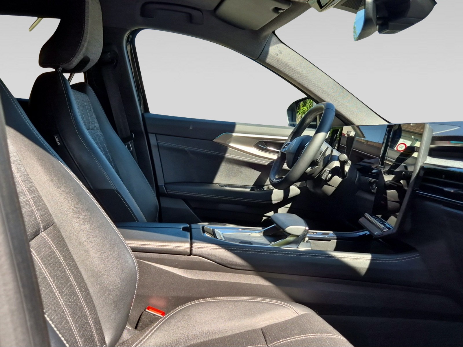 RENAULT Austral 1.2 E-Tech techno-image-6