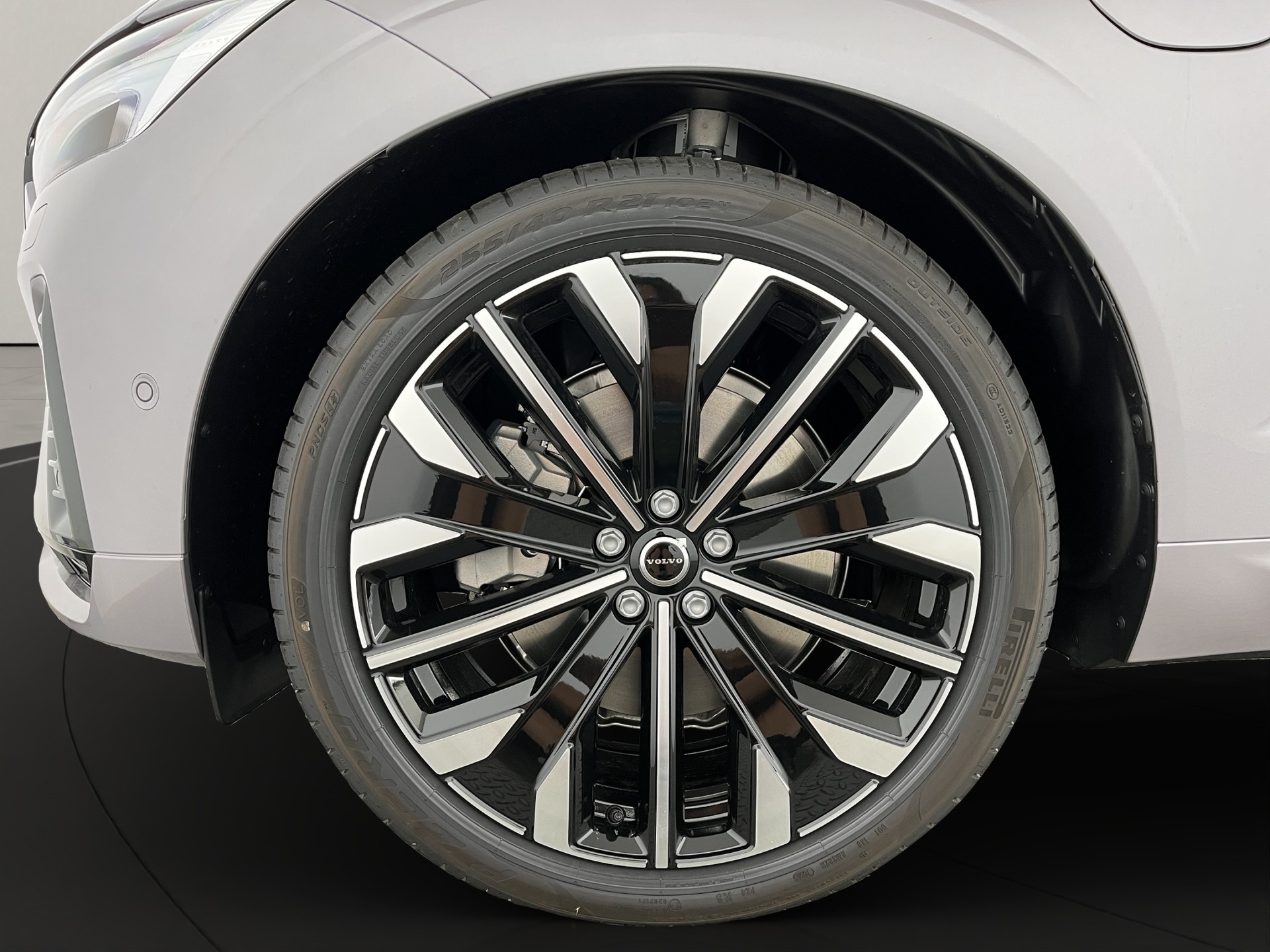 VOLVO XC60 2.0 T8 TE Ultra Dark eAWD-image-6