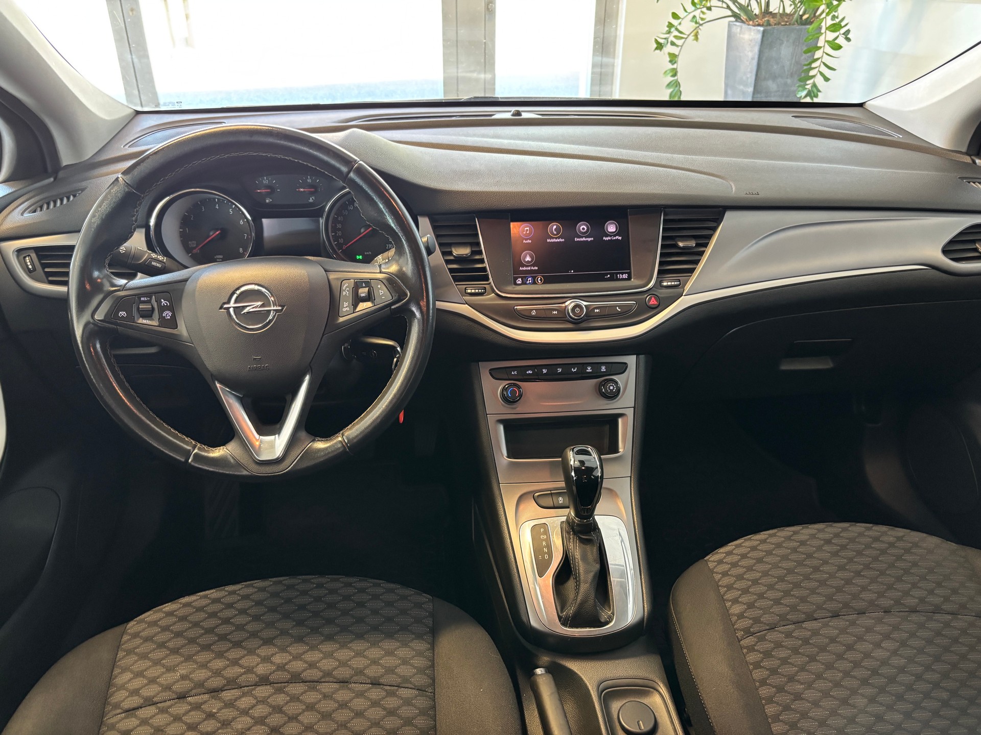 OPEL Astra Sports Tourer 1.4i Turbo Edition-image-12