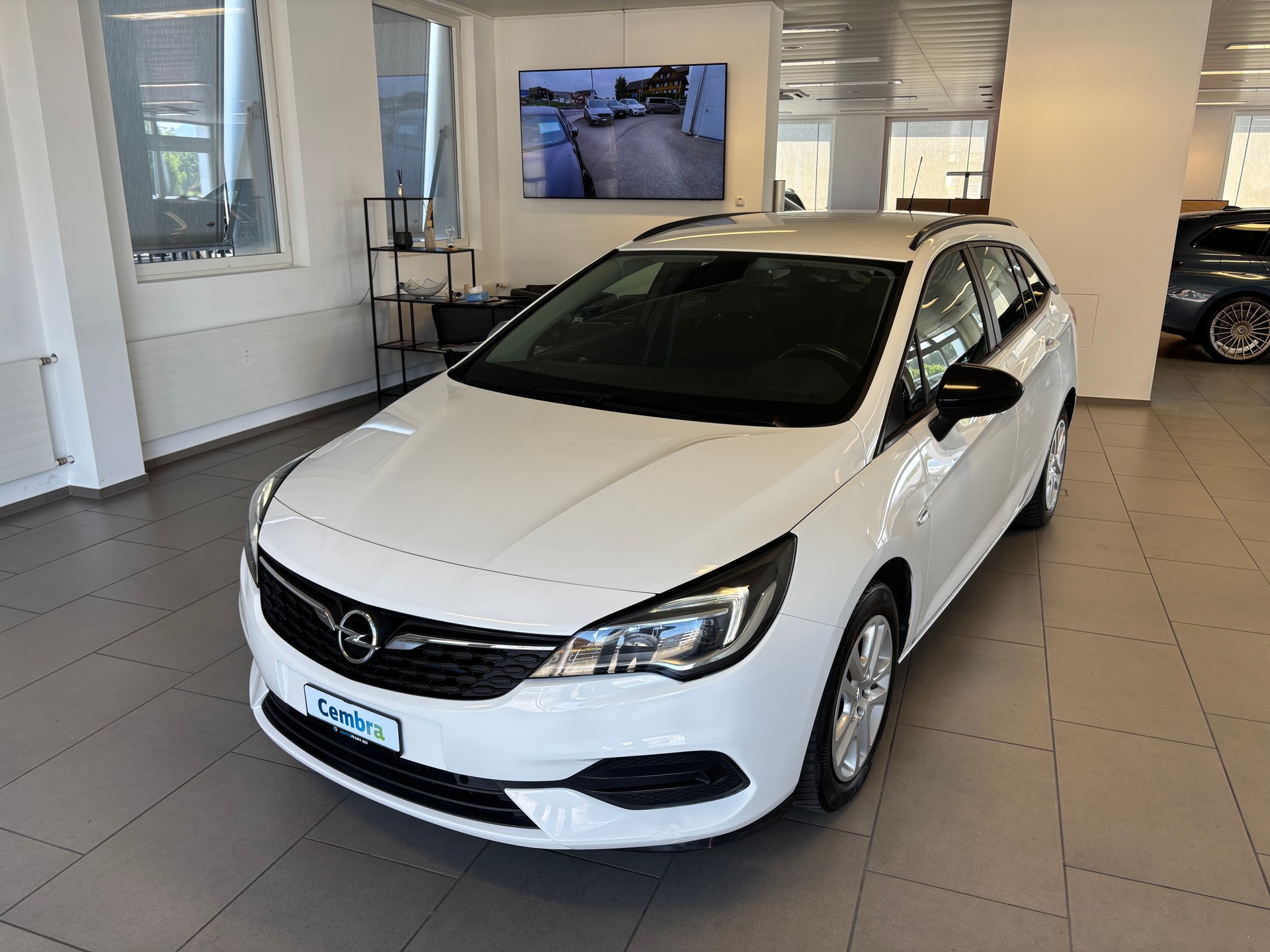 OPEL Astra Sports Tourer 1.4i Turbo Edition-image-0