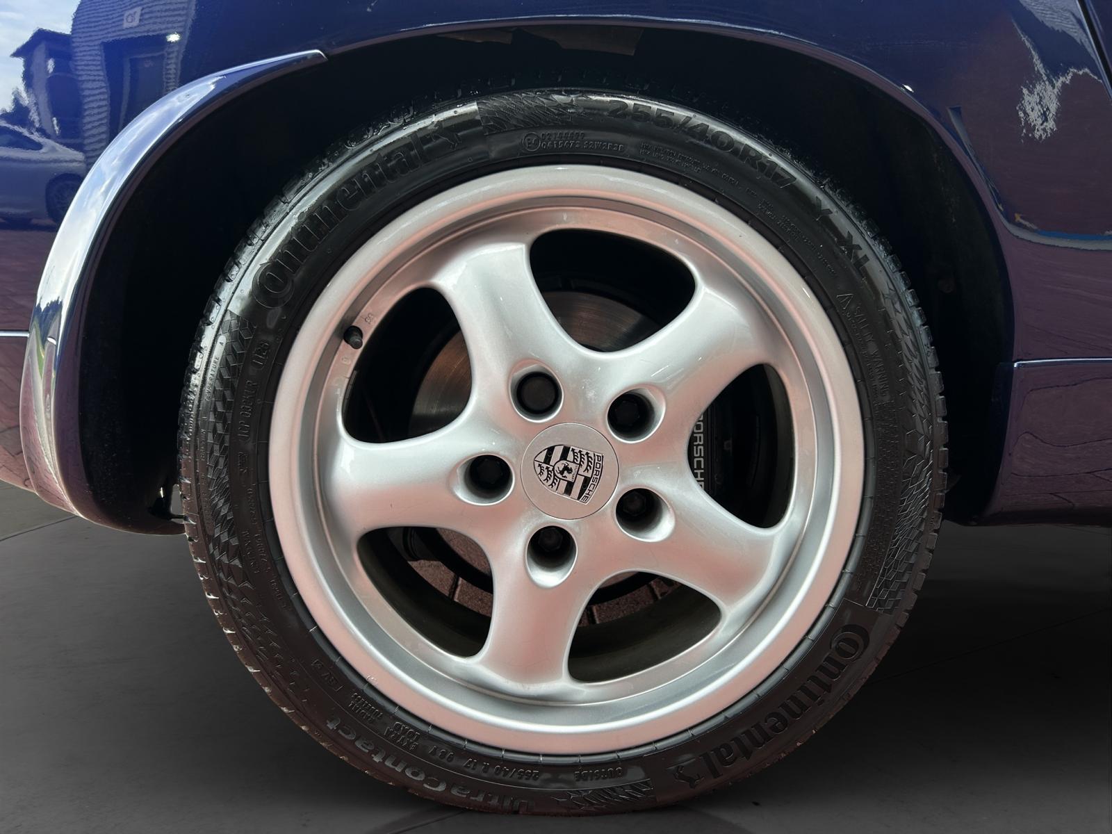PORSCHE 928 GTS-image-8