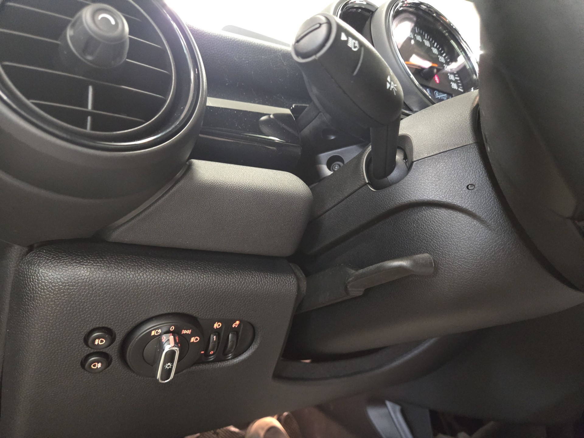 MINI Cooper Blackyard Steptronic DKG-image-19