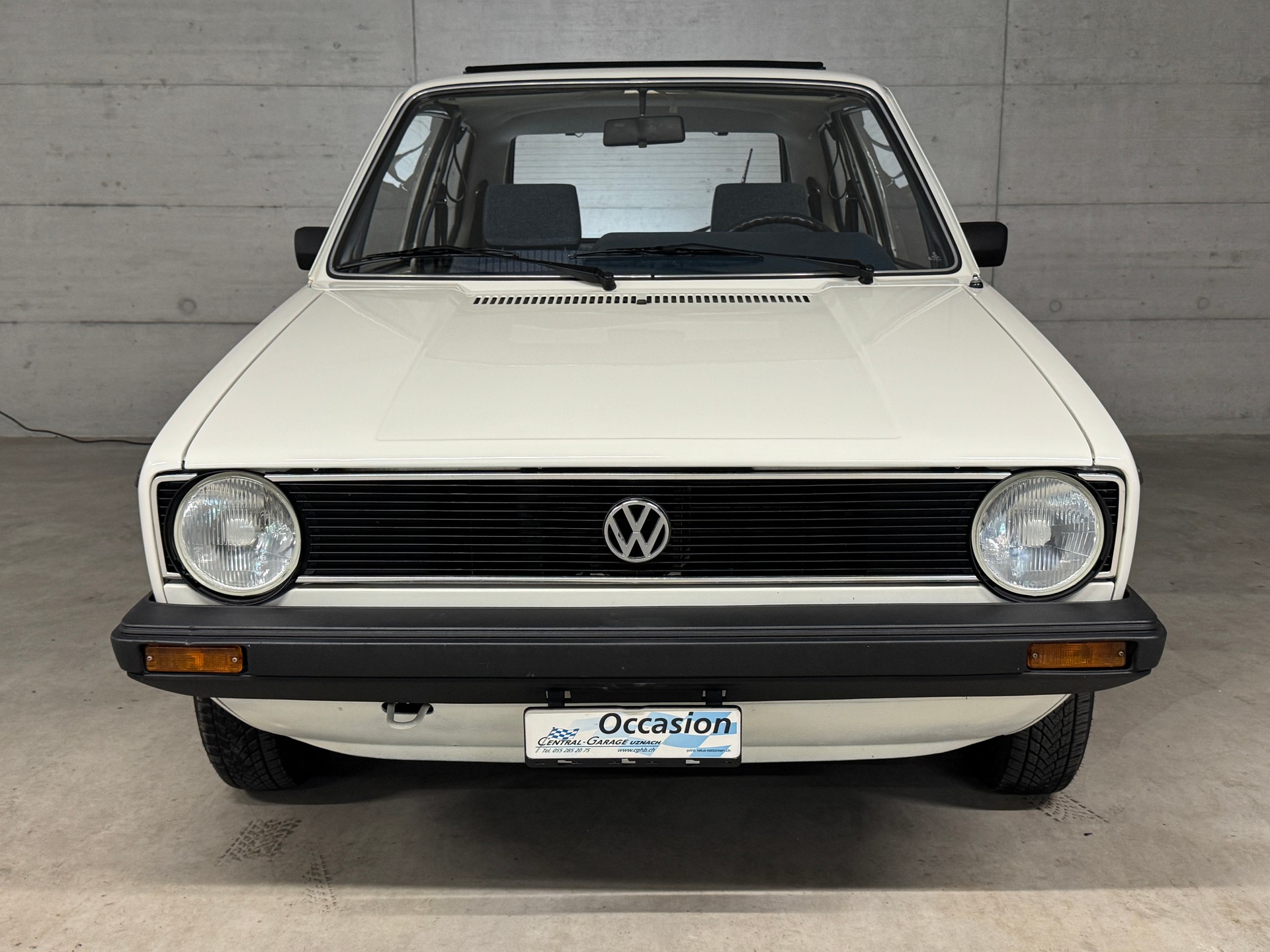 VW Golf 1600 GL-image-3