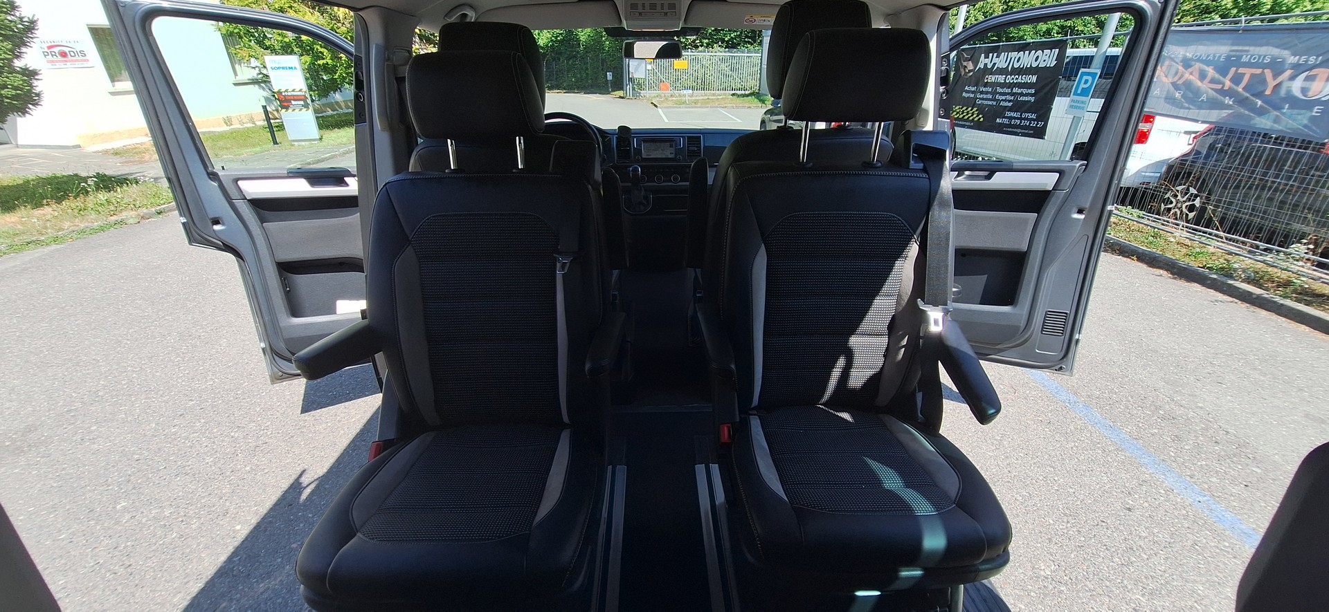 VW T6 Multivan 2.0 Bi-TDI Panamericana 4Motion DSG-image-21