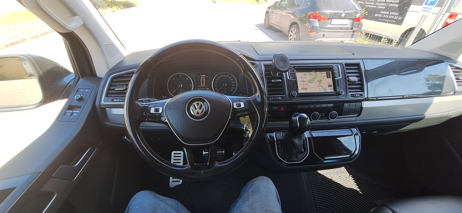 VW T6 Multivan 2.0 Bi-TDI Panamericana 4Motion DSG-image-27