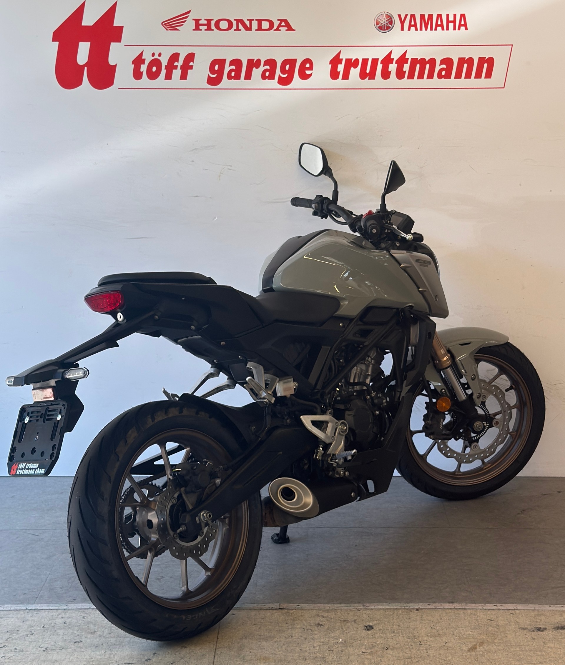 HONDA CB 125 R-showroom-element-3