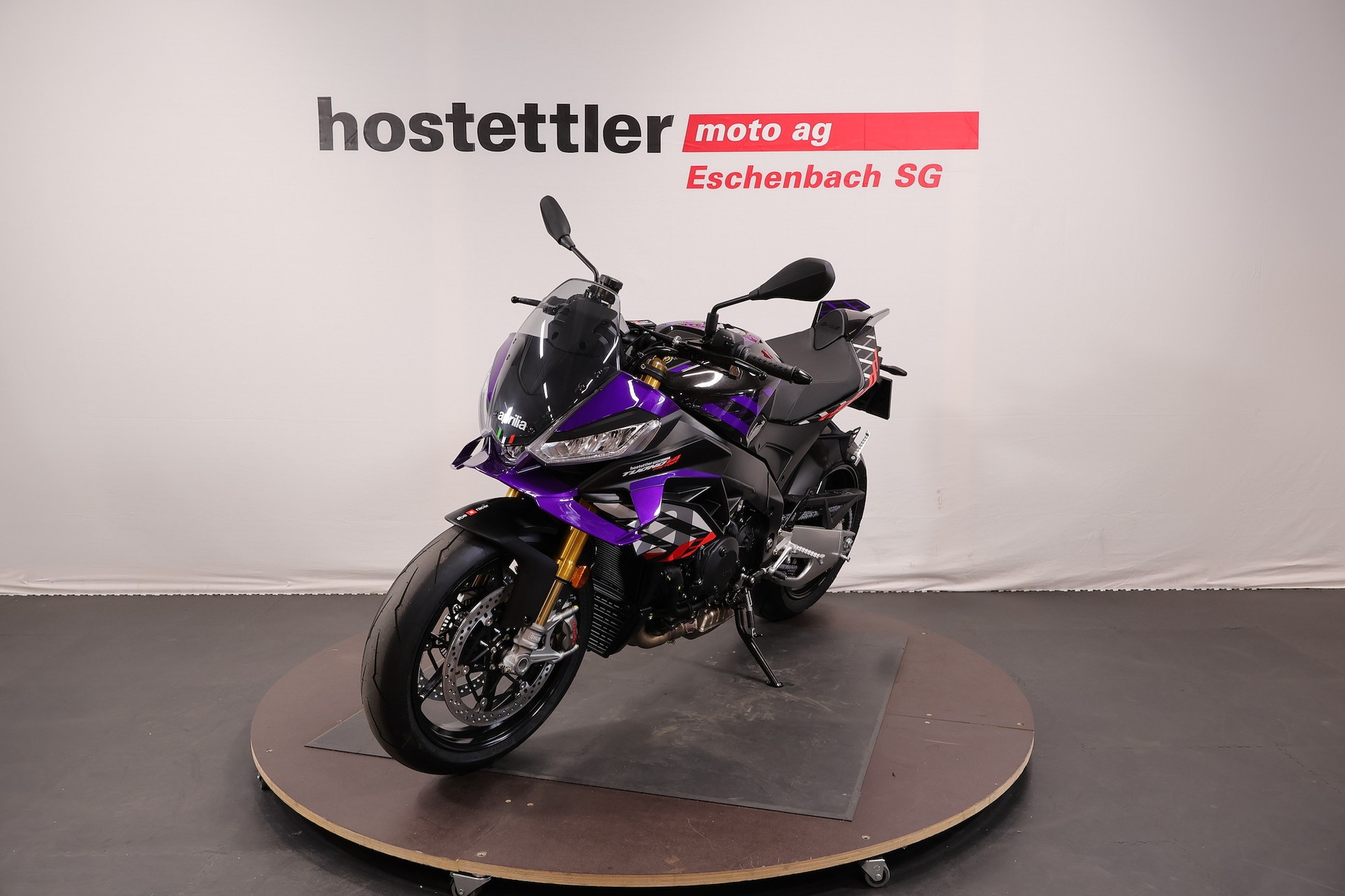 APRILIA Tuono 1100 V4 Factory-image-5