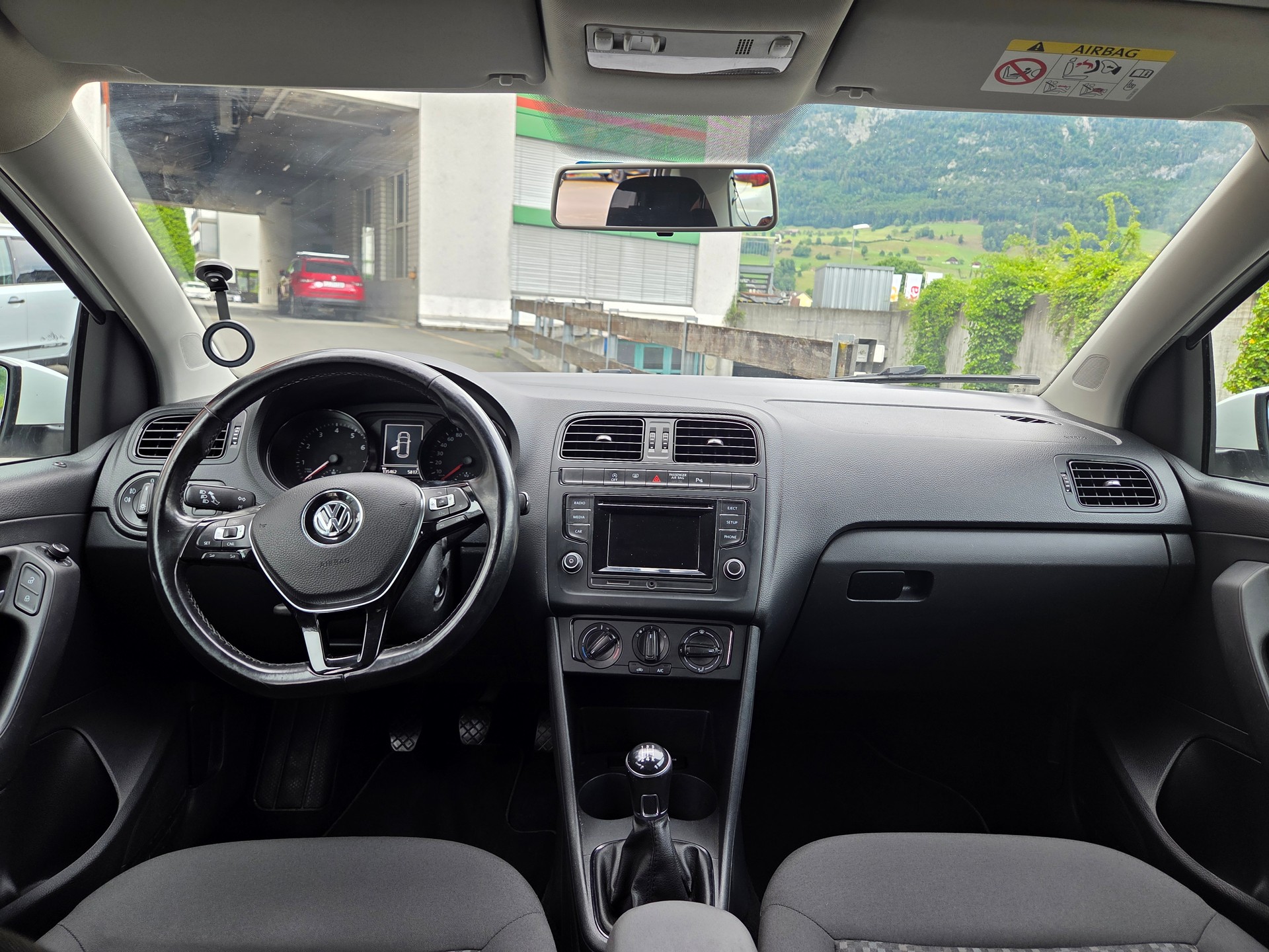 VW Polo 1.0 BMT Trendline-image-6