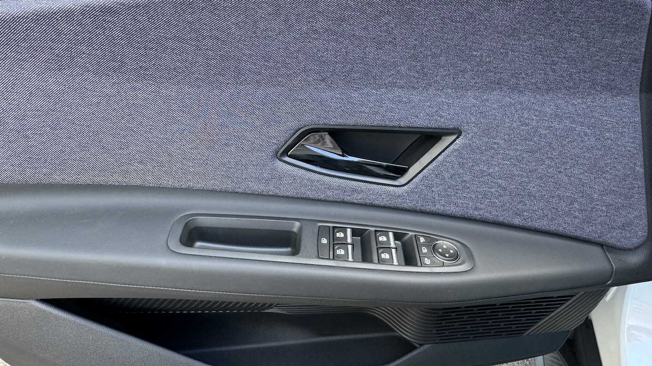 RENAULT R5 E-Tech Comfort Range 52 kWh Techno-image-23