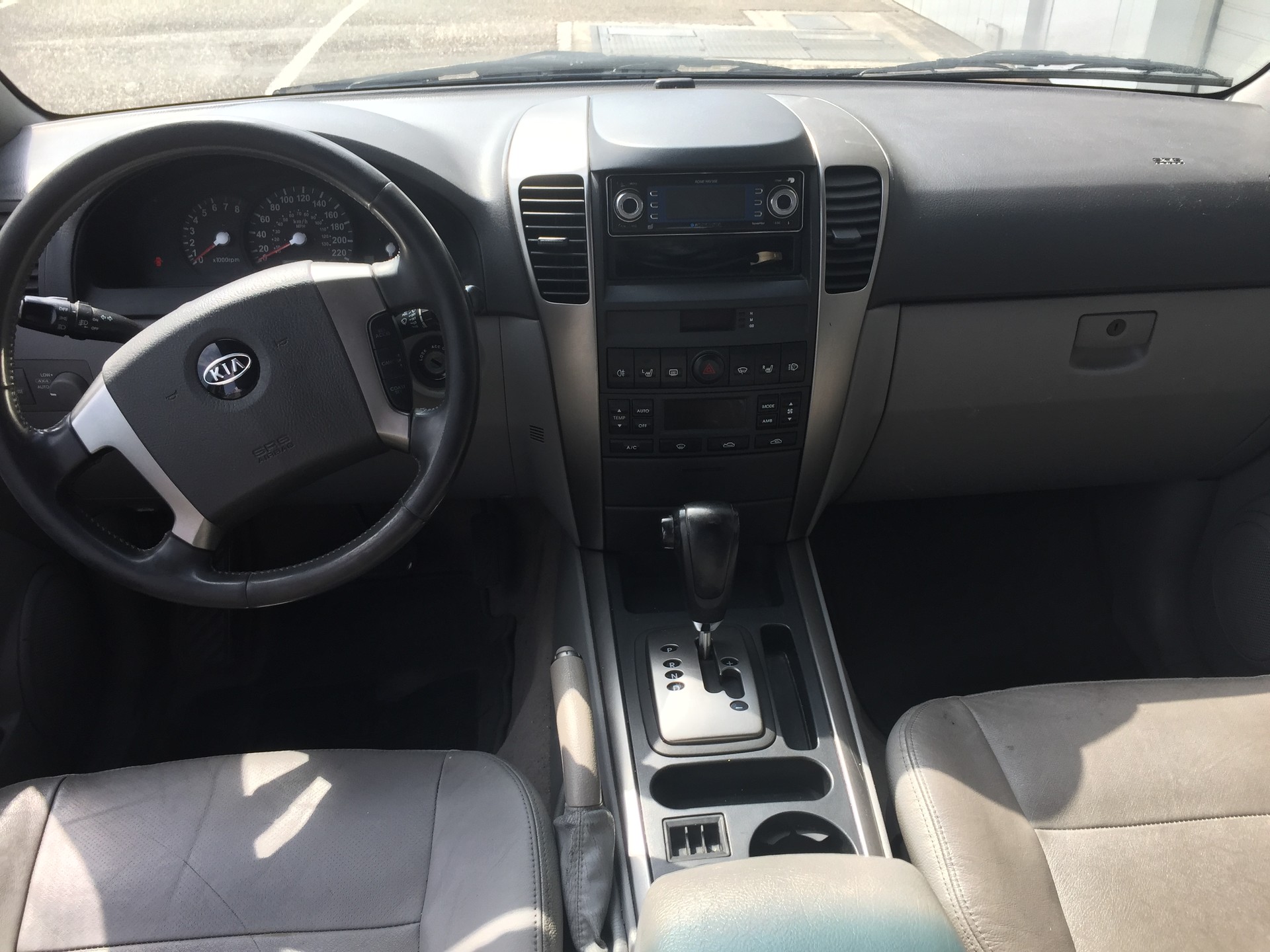 KIA Sorento 3.5 V6 Edition-image-8