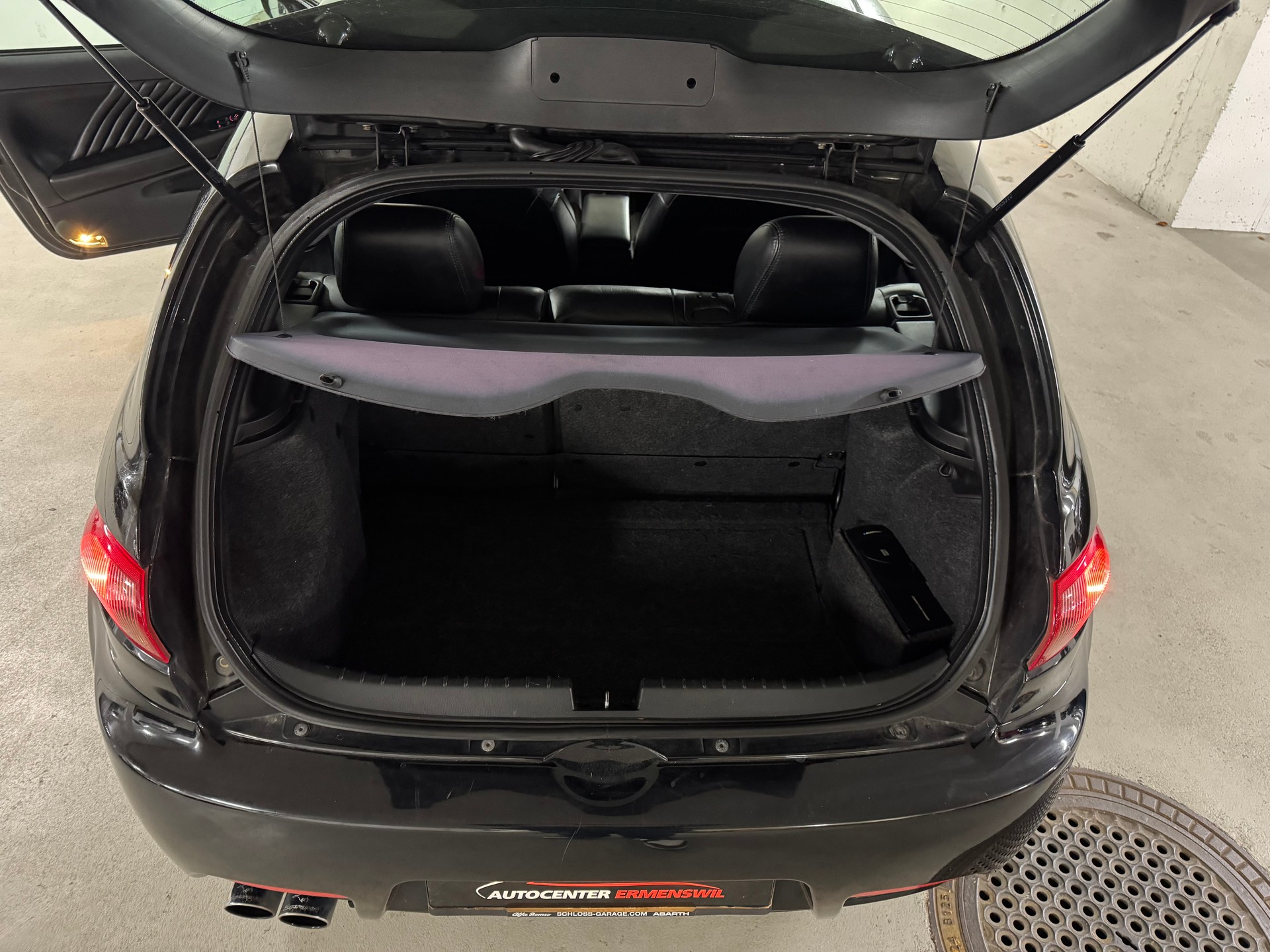 ALFA ROMEO 147 3.2 GTA CH-Fahrzeug-image-7