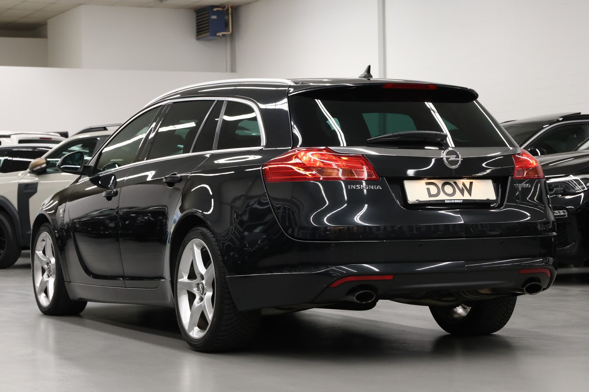 OPEL Insignia Sports Tourer 2.0 T Sport-image-6