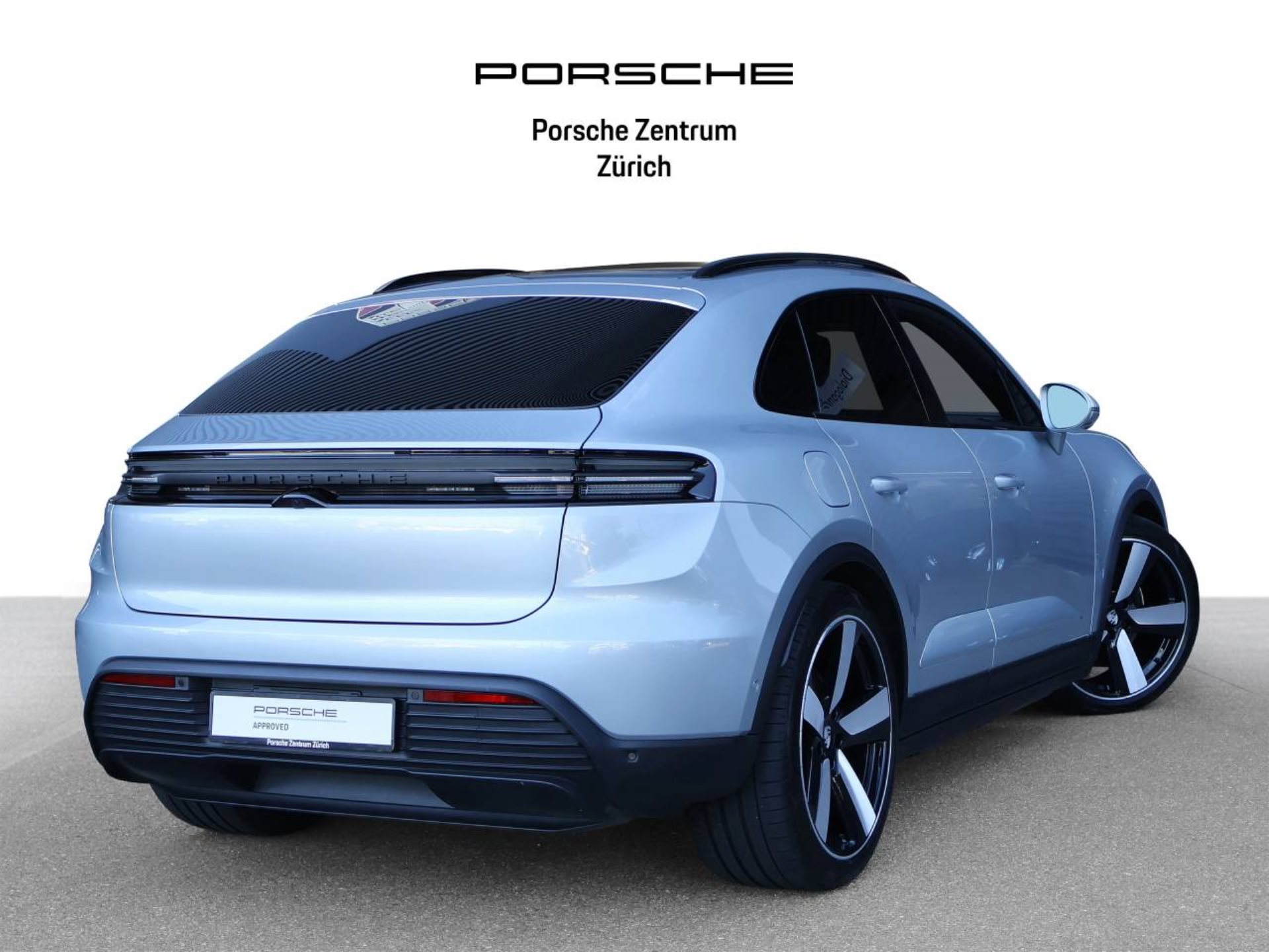 PORSCHE Macan 4S-image-5