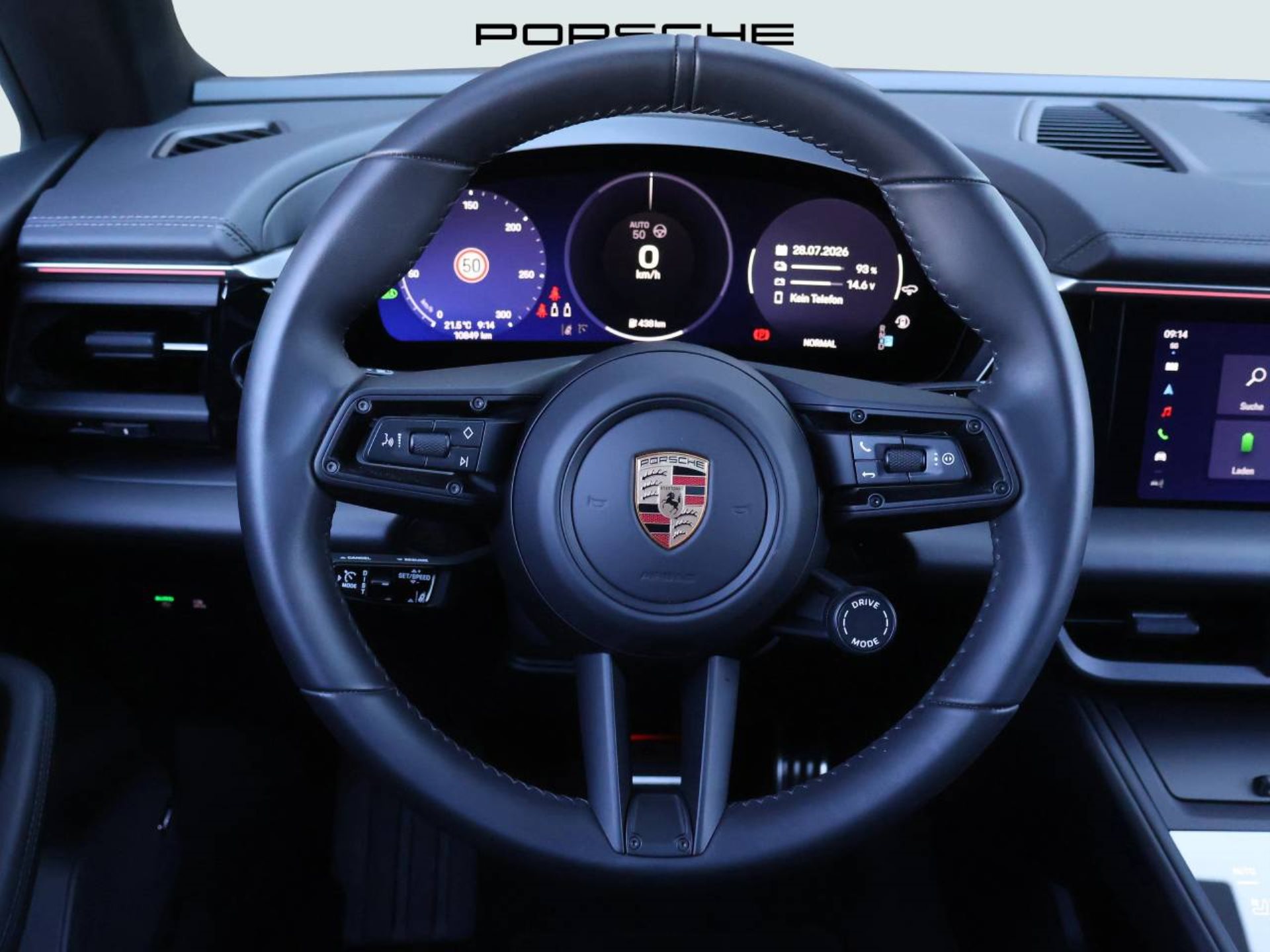 PORSCHE Macan 4S-image-10