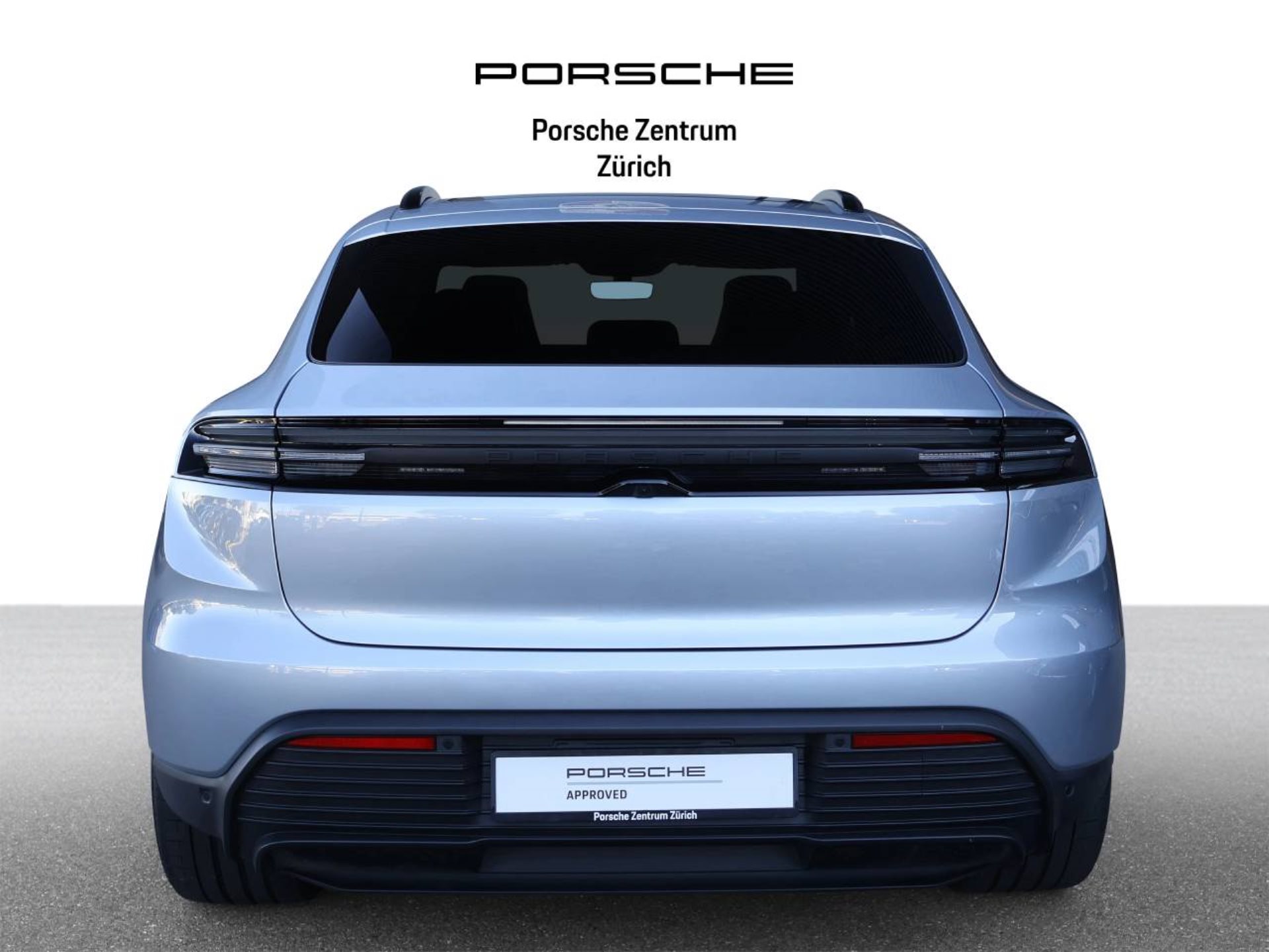 PORSCHE Macan 4S-image-8