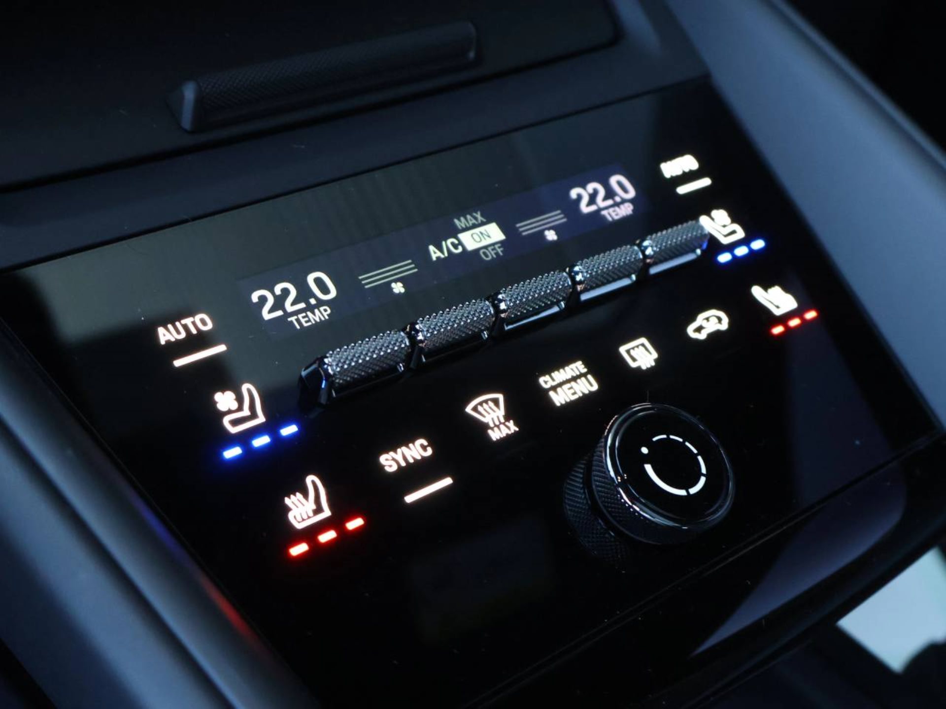 PORSCHE Macan 4S-image-24