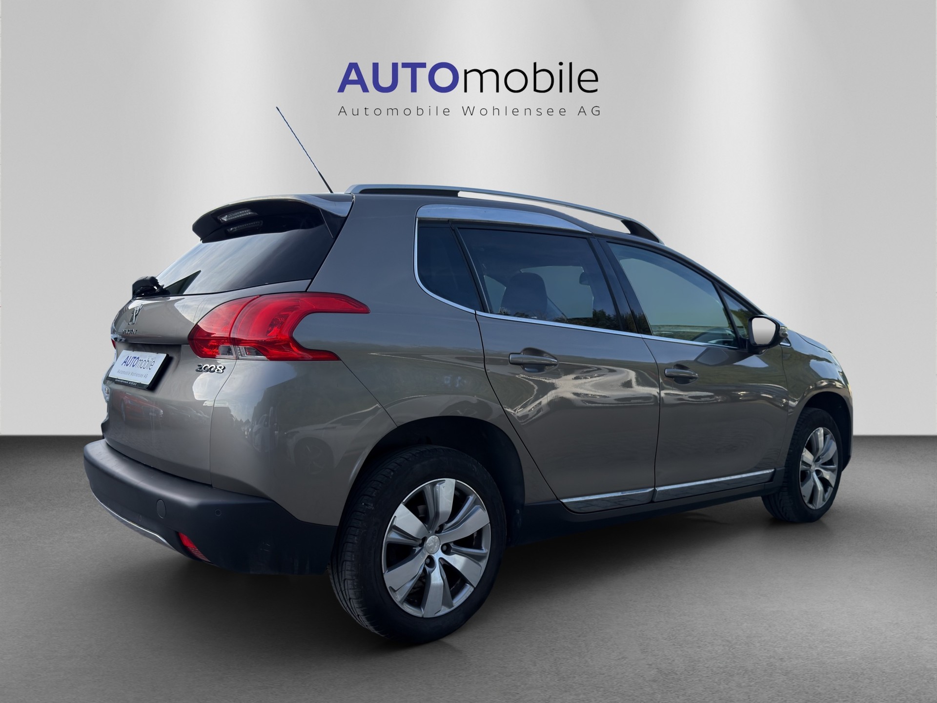 PEUGEOT 2008 1.6 VTI Allure-image-3
