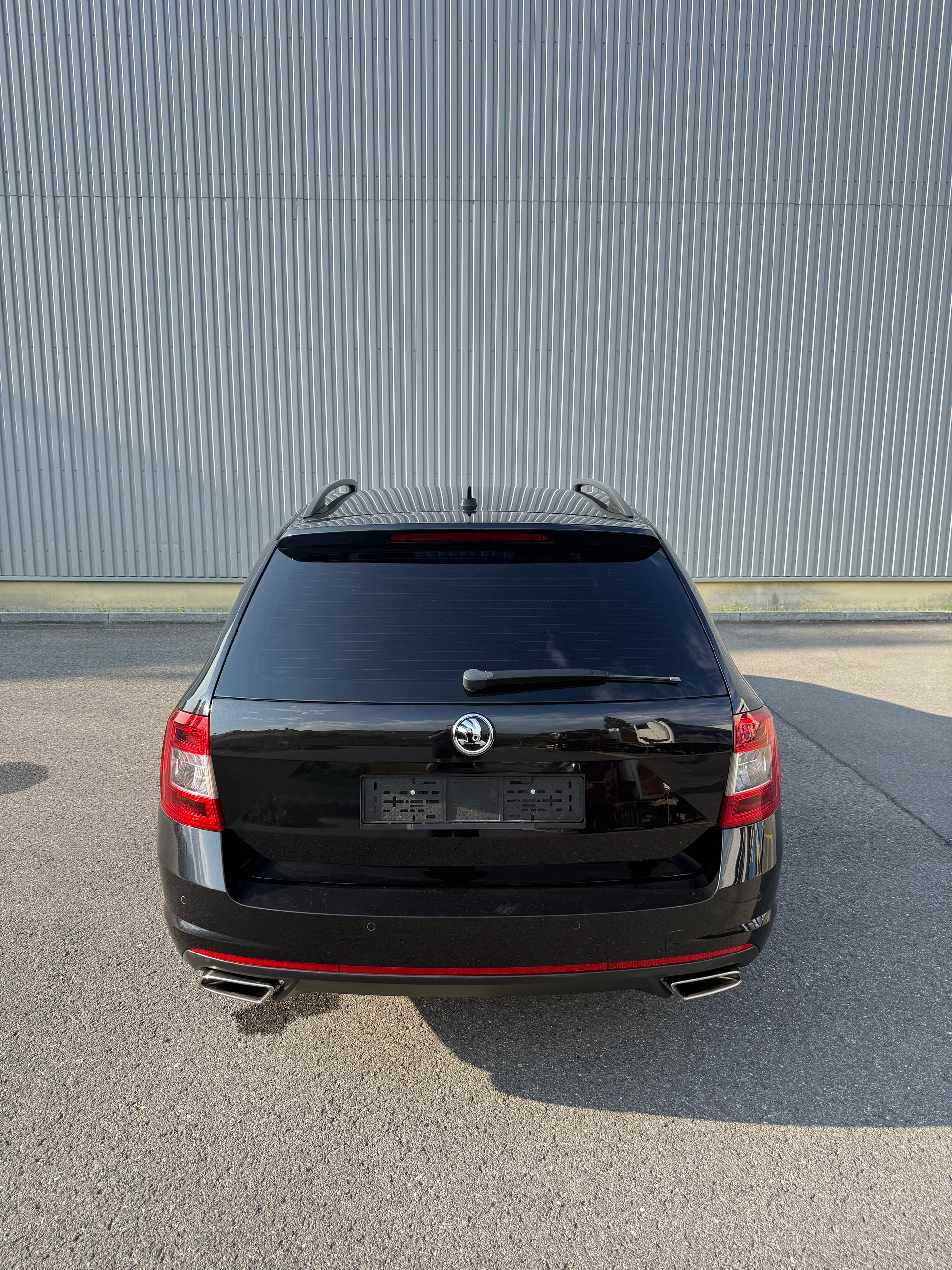 SKODA 2.0 TSI RS-image-3
