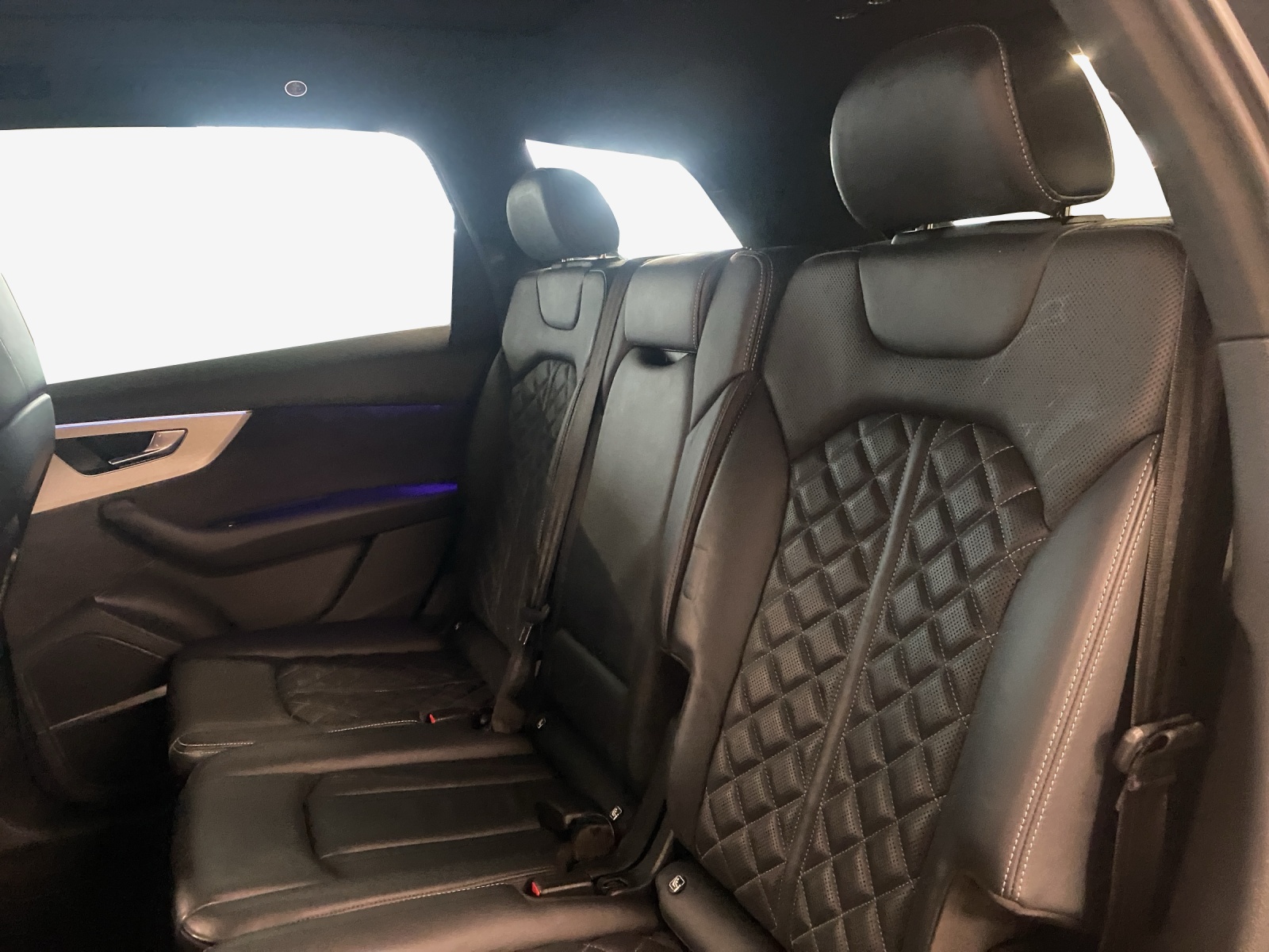 AUDI Q7 55 TFSI e quattro PHEV S line tiptronic-image-12
