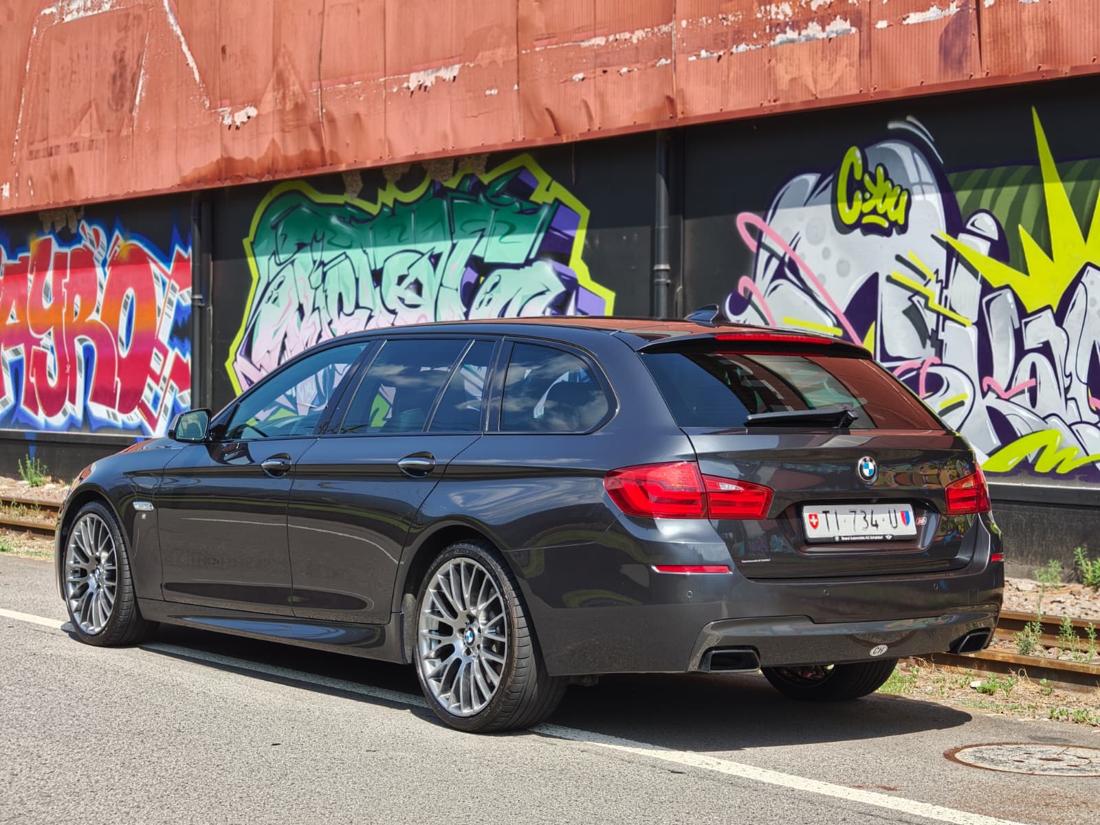 BMW M550d xDrive Touring Steptronic-image-3