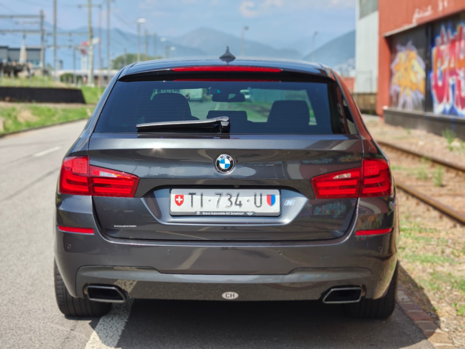 BMW M550d xDrive Touring Steptronic-image-6
